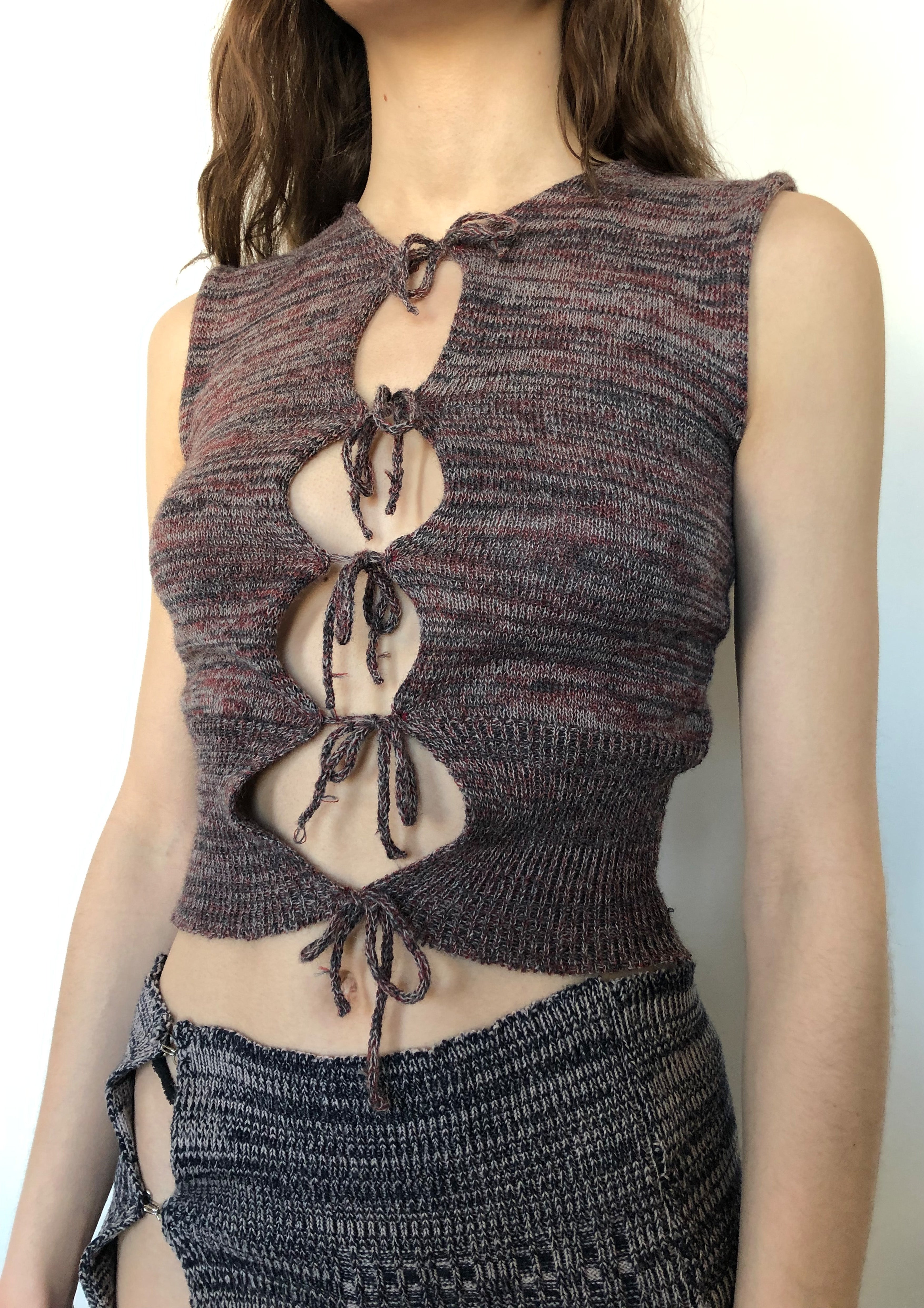 Tie Front