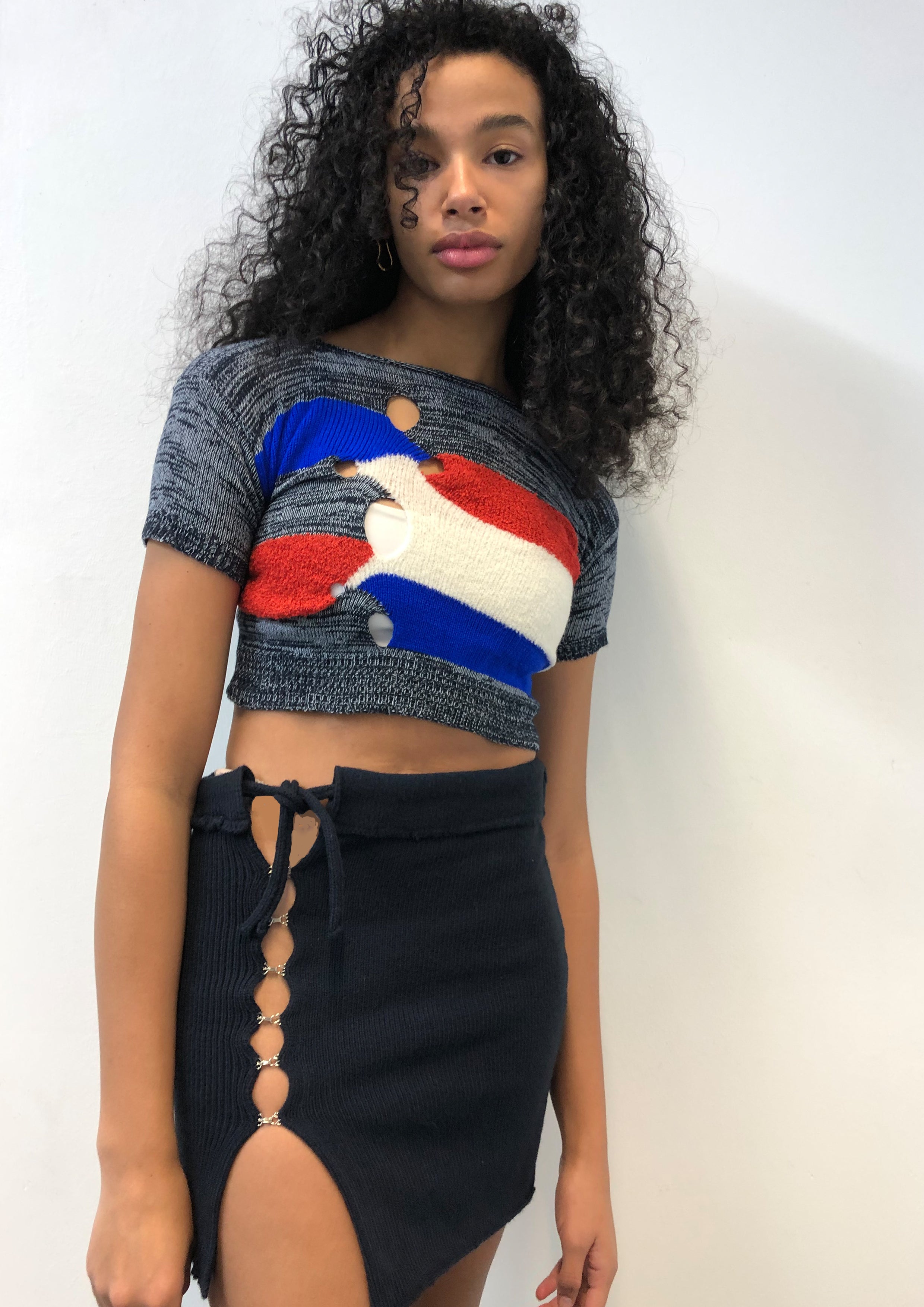 Holes Top