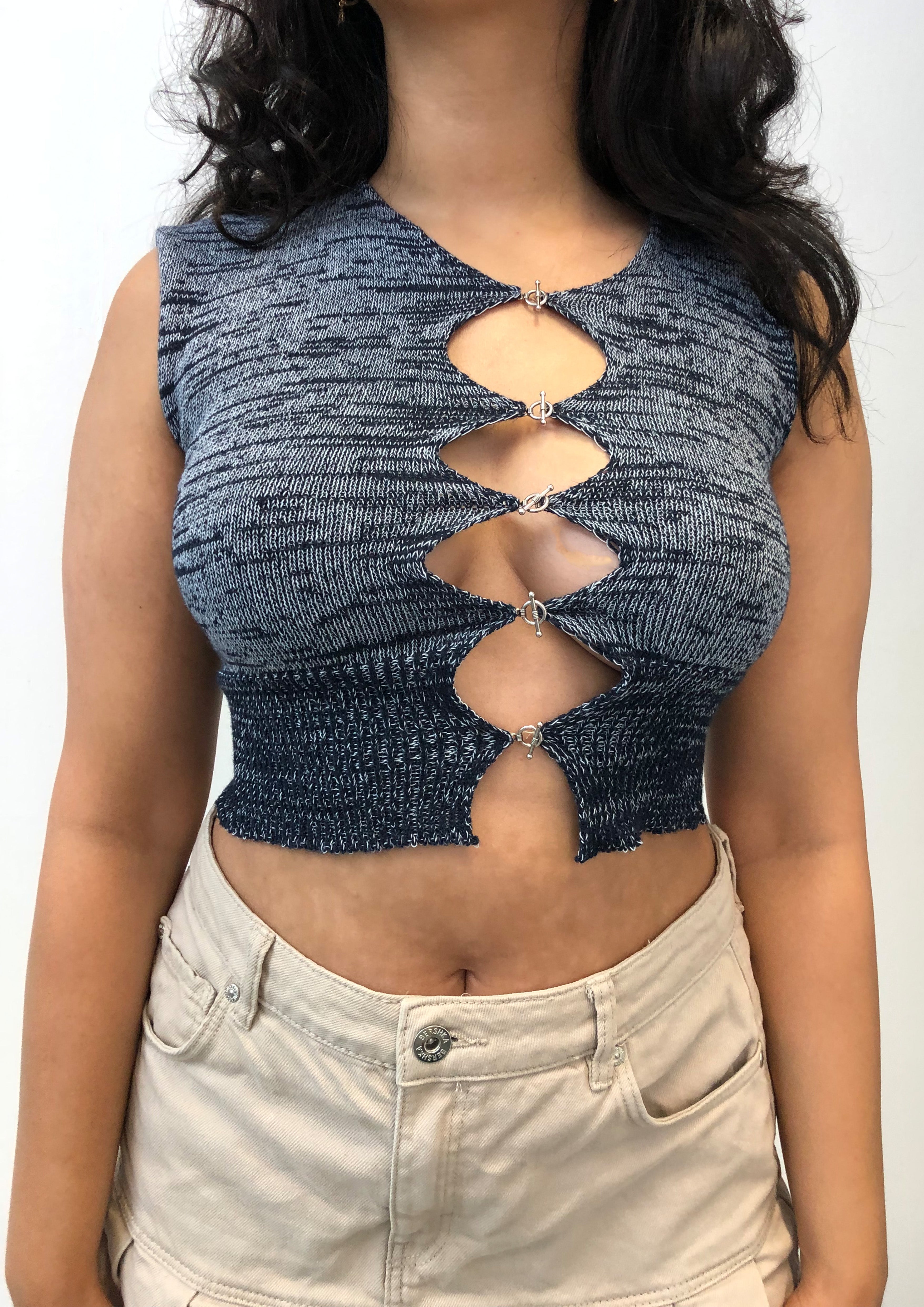 Asymmetric T bar Top