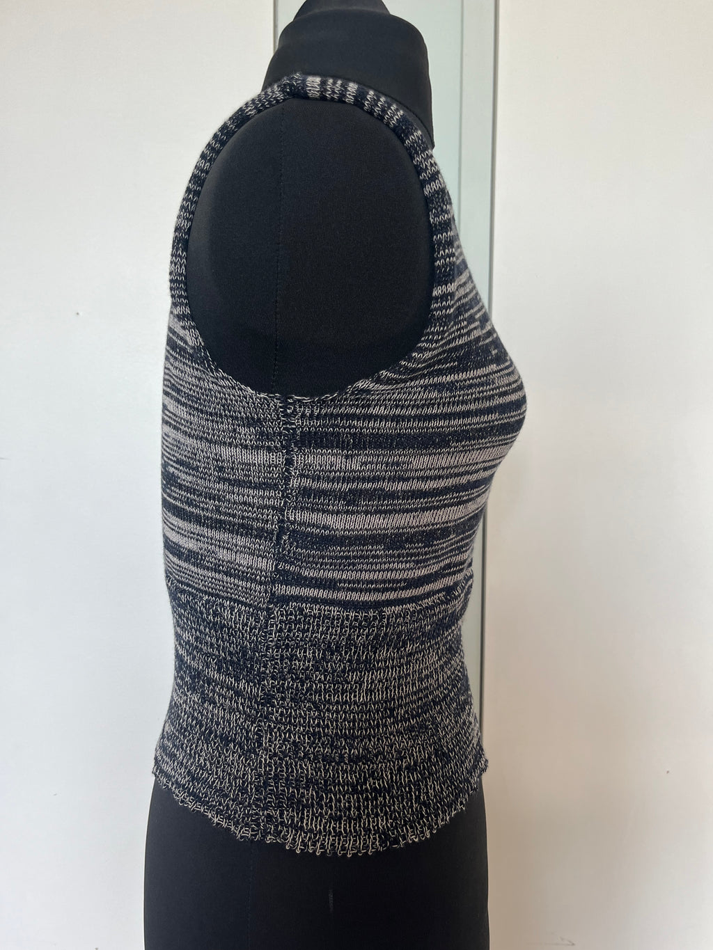 T bar vest