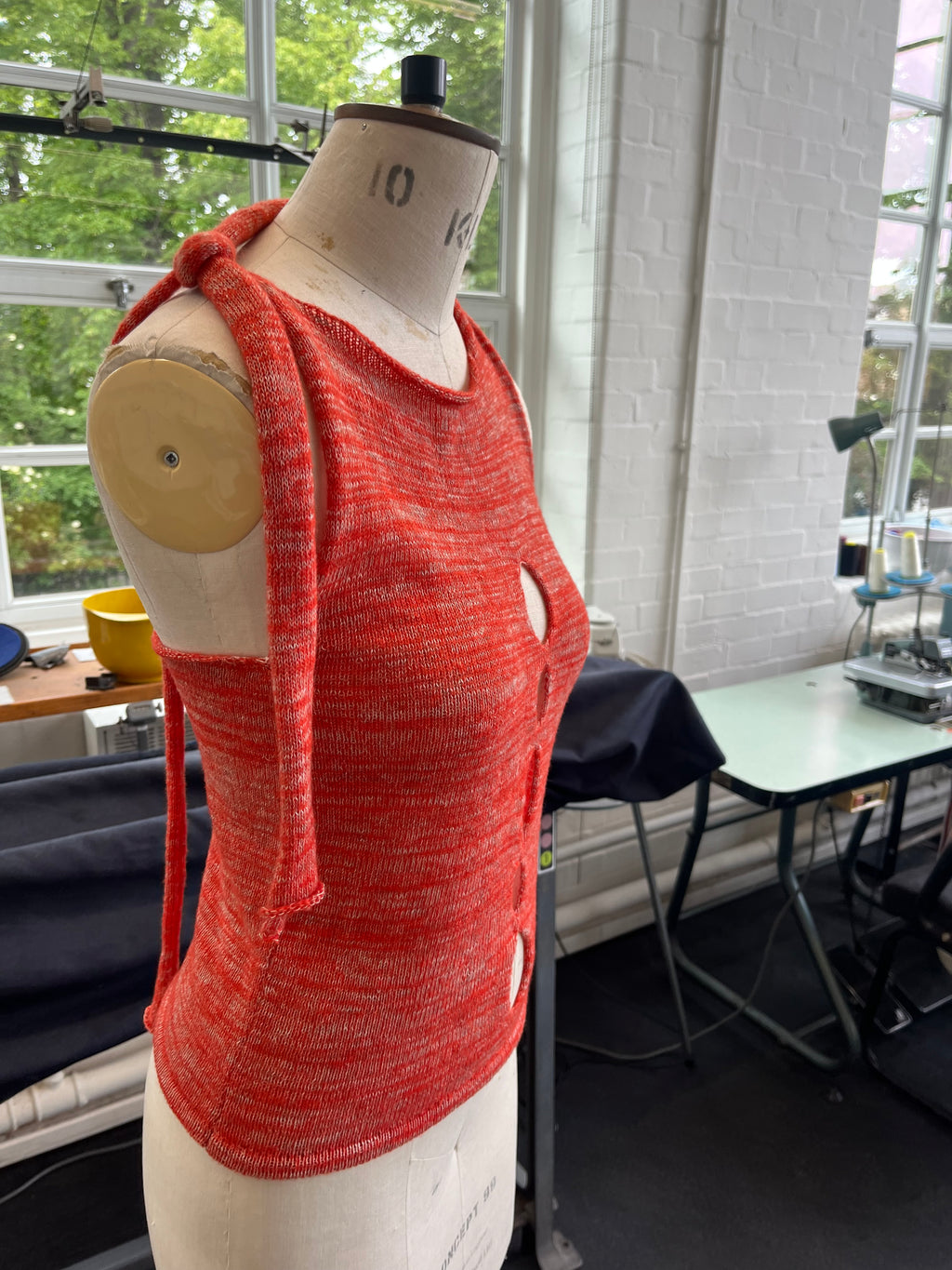 Scarf holes top