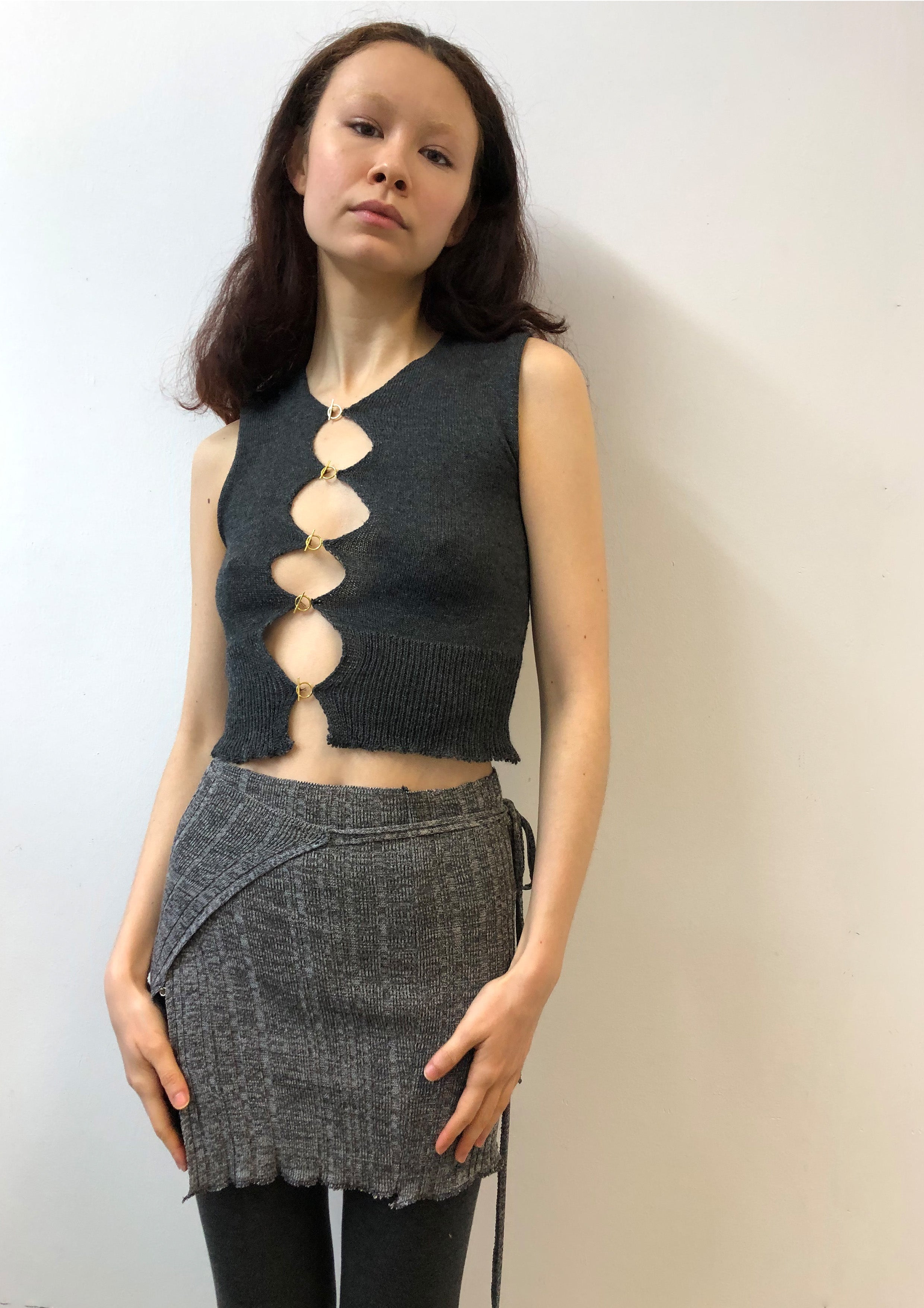 Asymmetric T Bar Top
