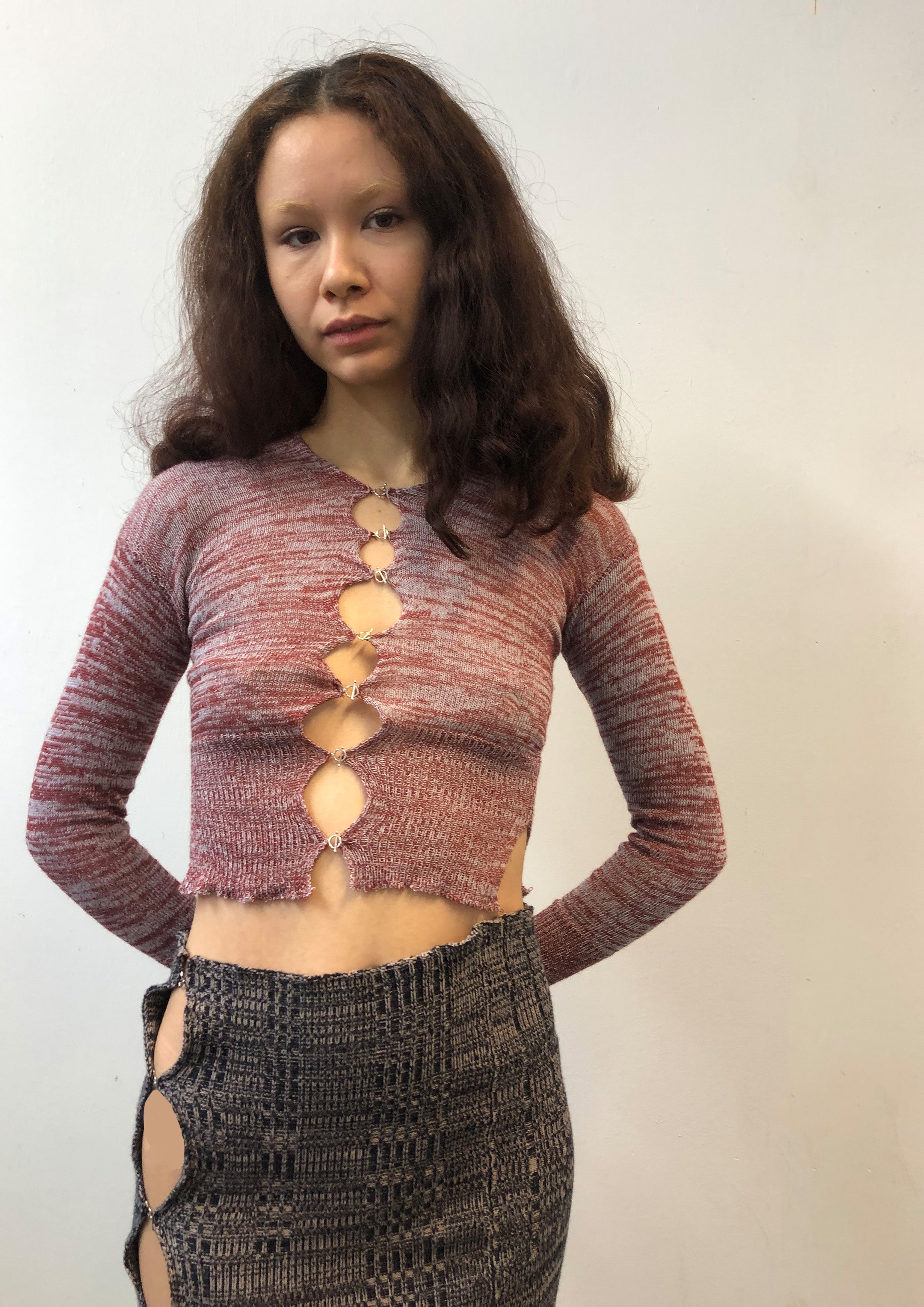 Holes T bar long sleeve top