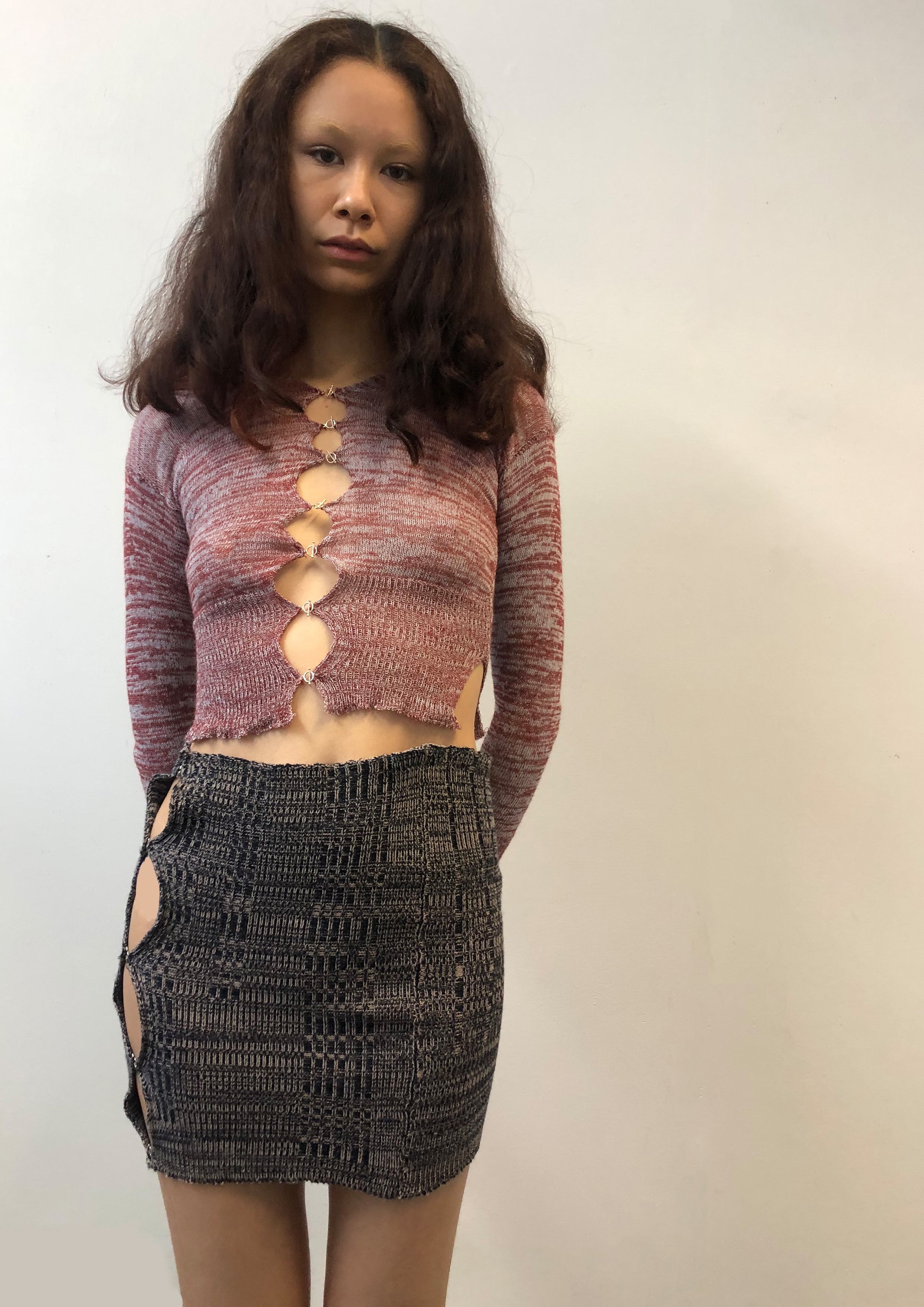 Holes T bar long sleeve top