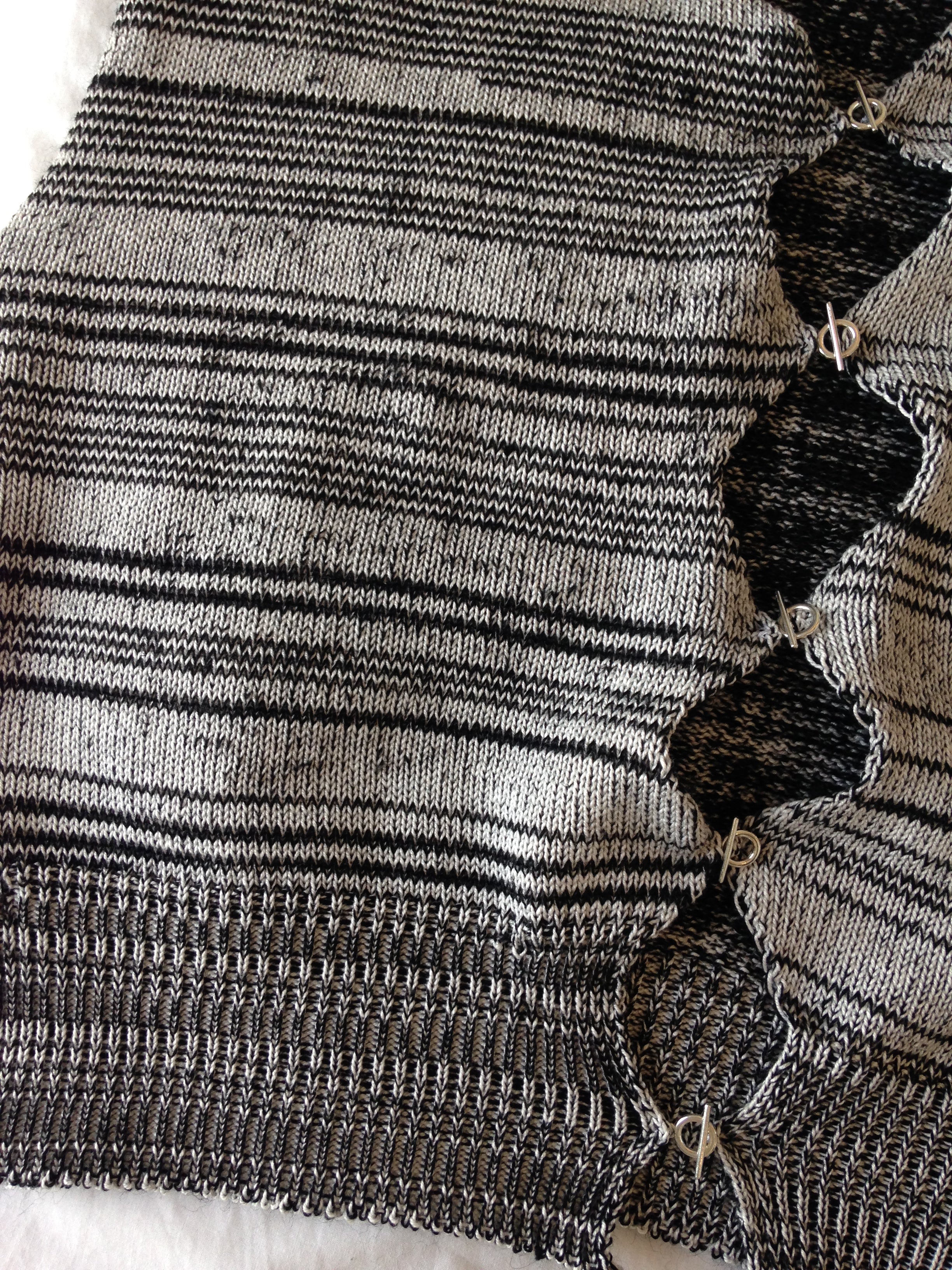 Asymmetric T bar Top
