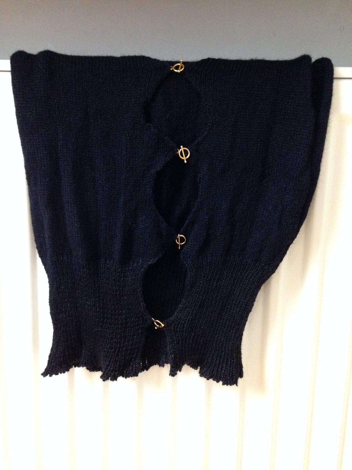 Asymmetric T bar Top