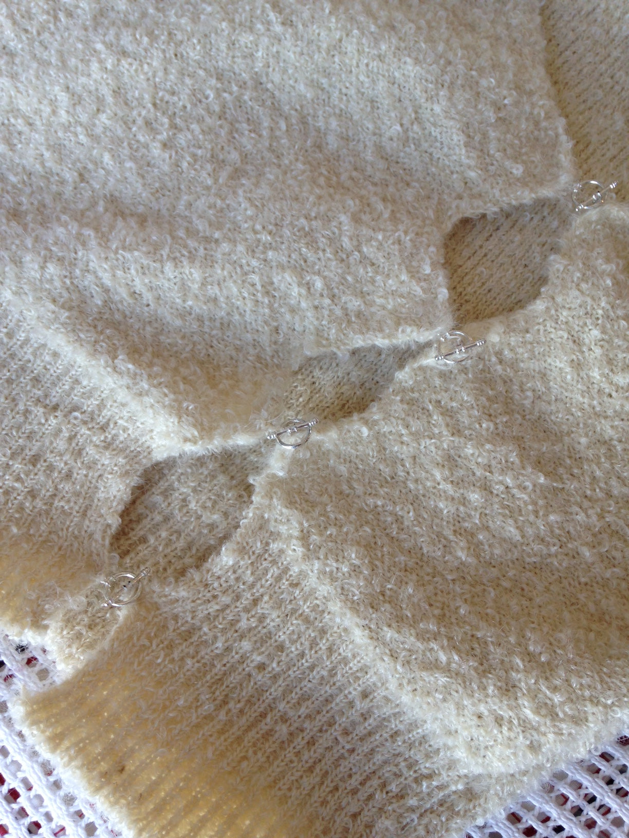 Asymmetric T bar Top