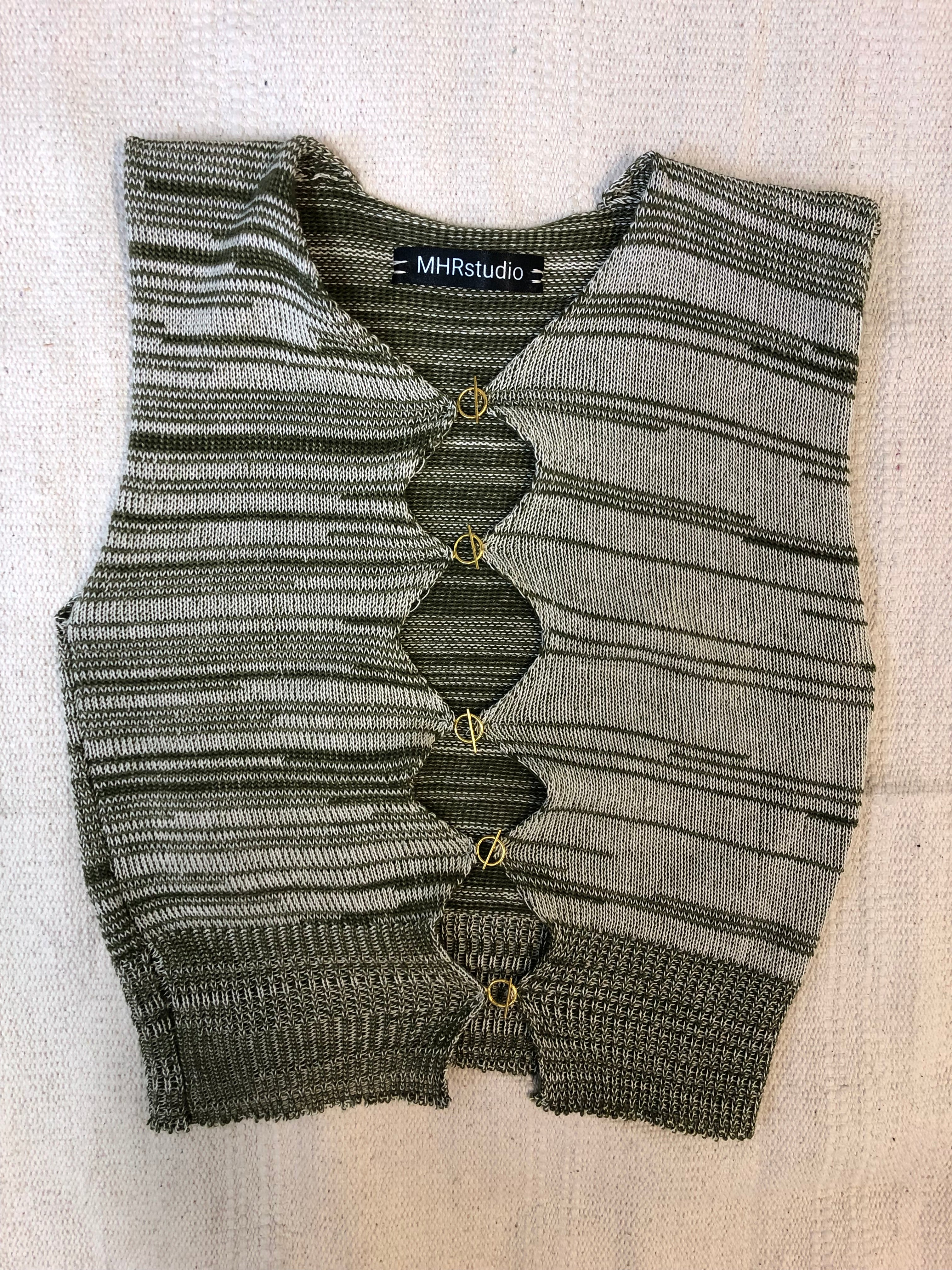 Asymmetric T Bar Top