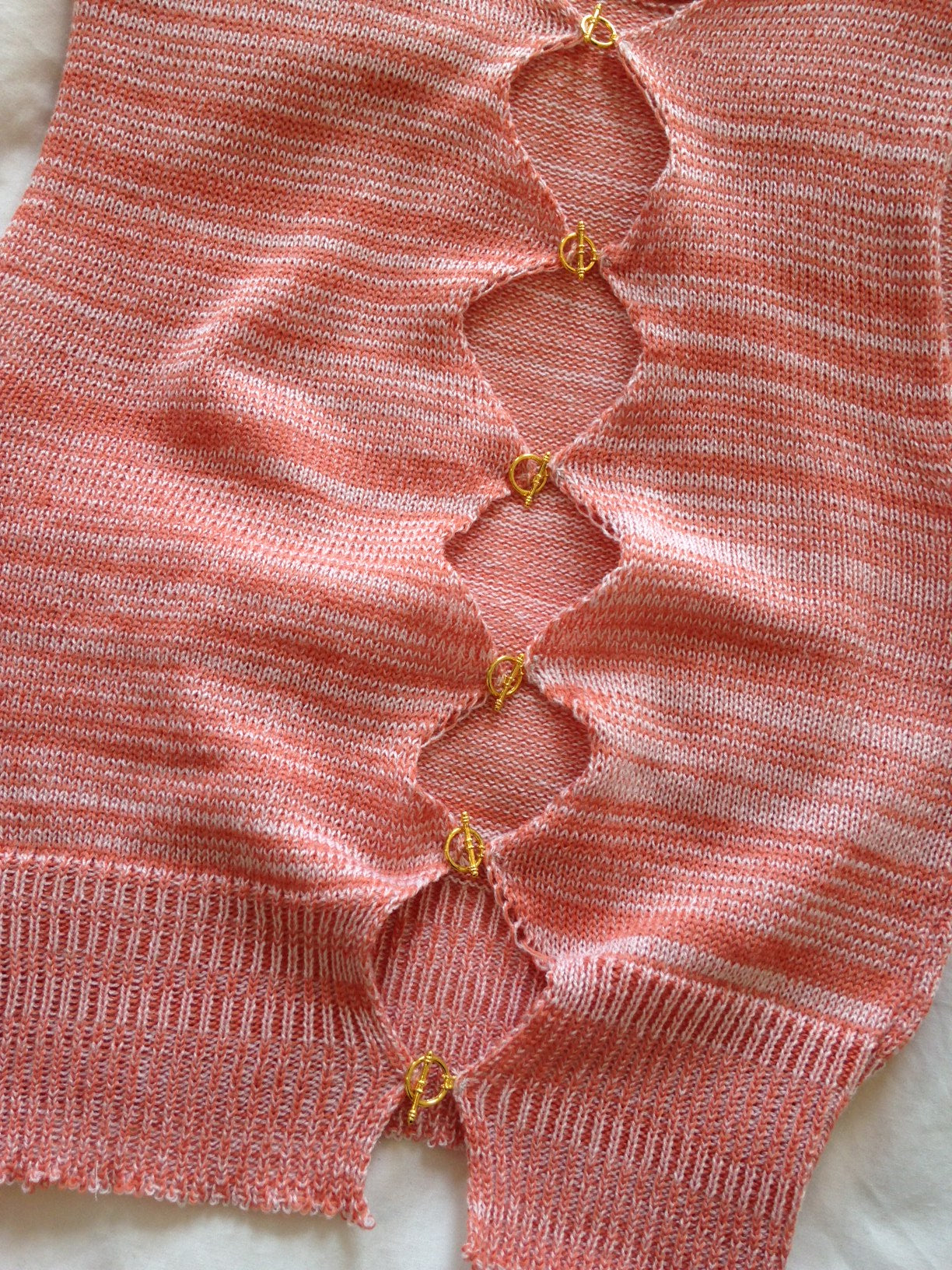 Asymmetric T bar Top