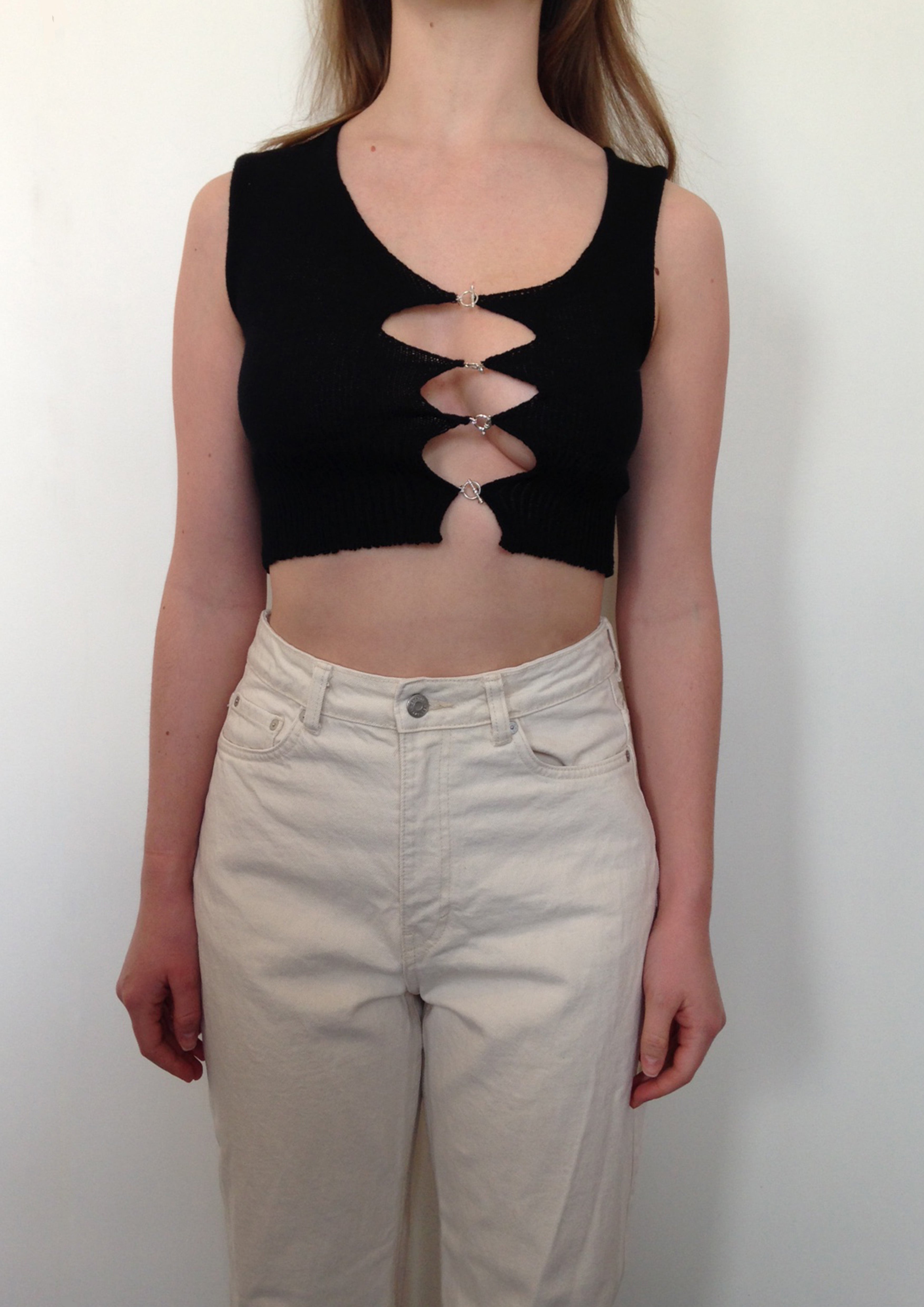 Asymmetric T bar Top