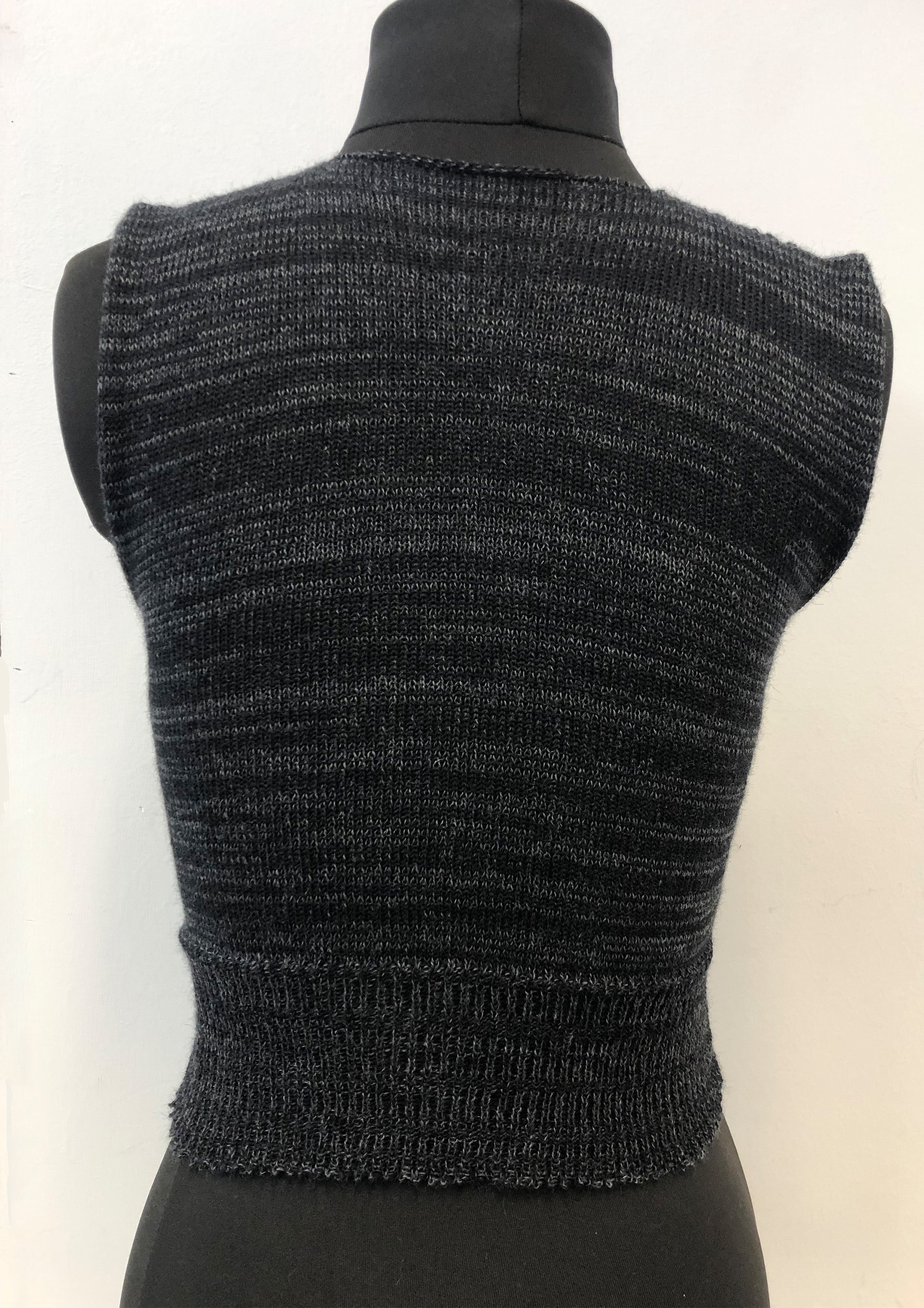 Hook & Eye Vest