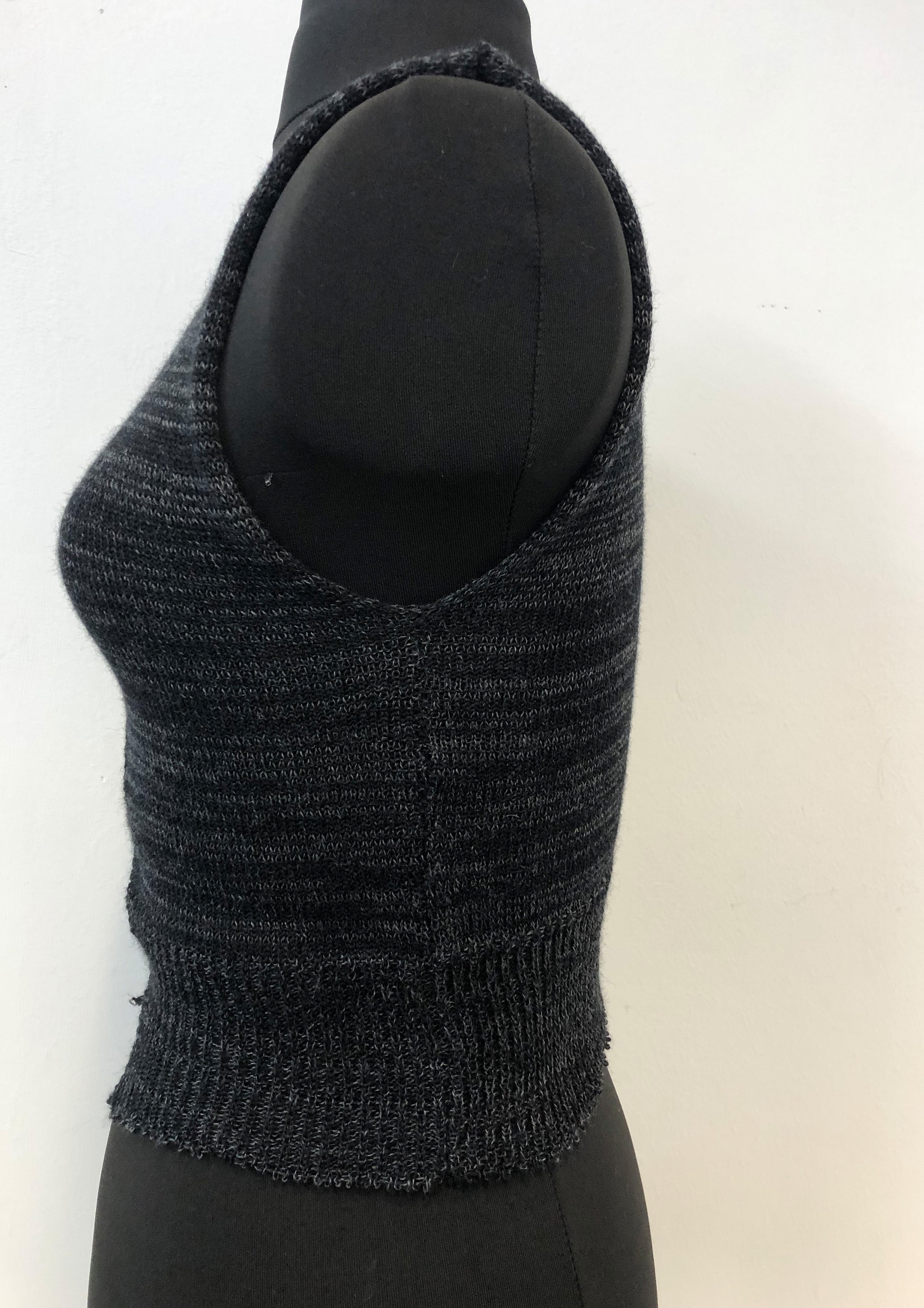 Hook & Eye Vest