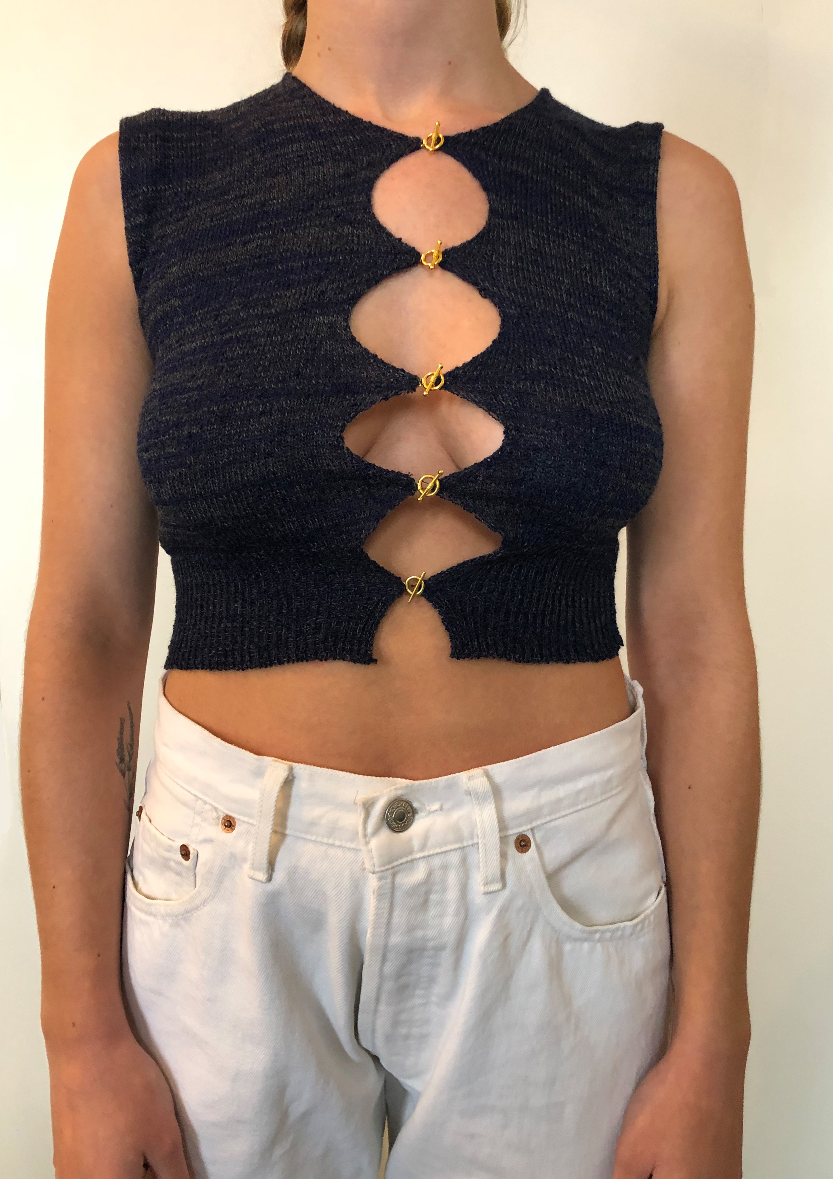 Asymmetric T Bar Top