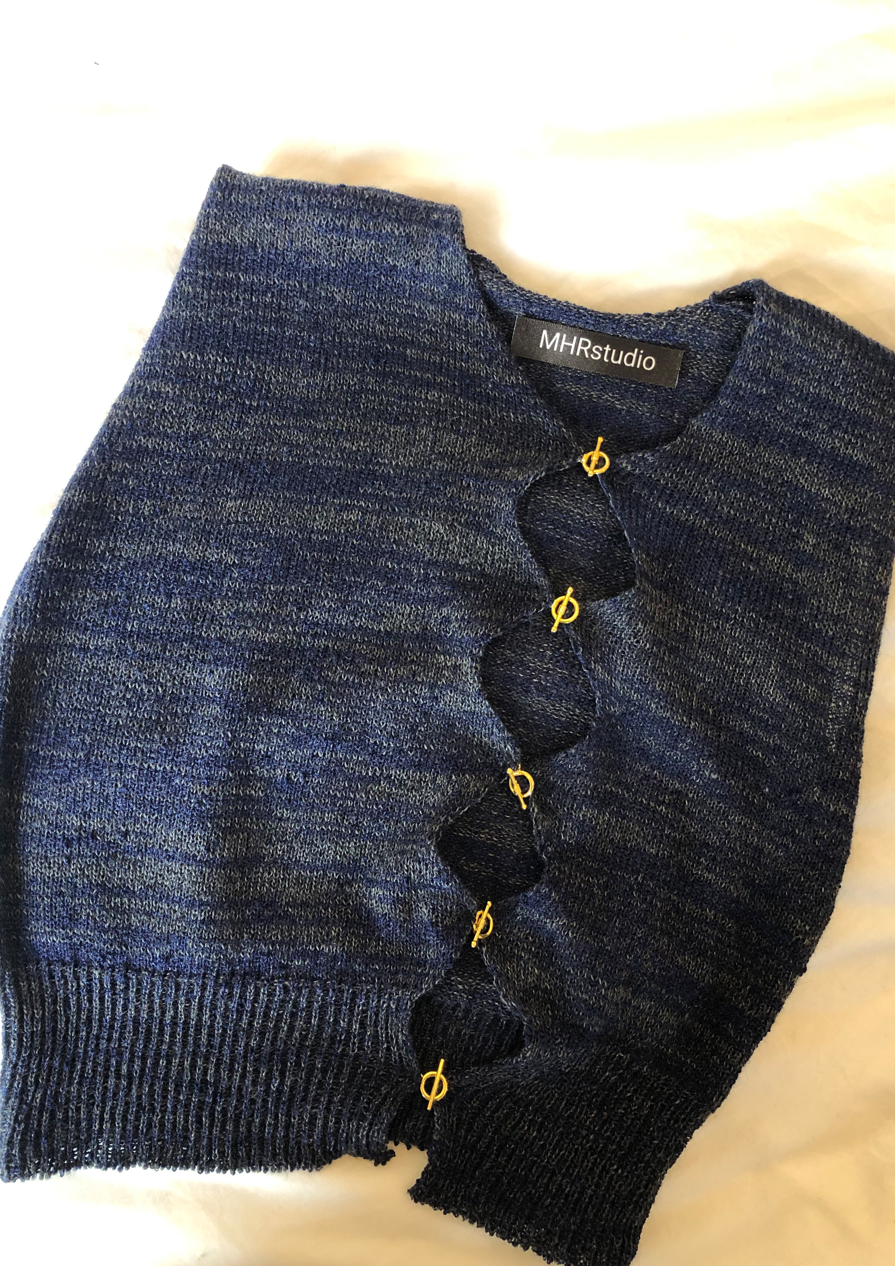 Asymmetric T Bar Top