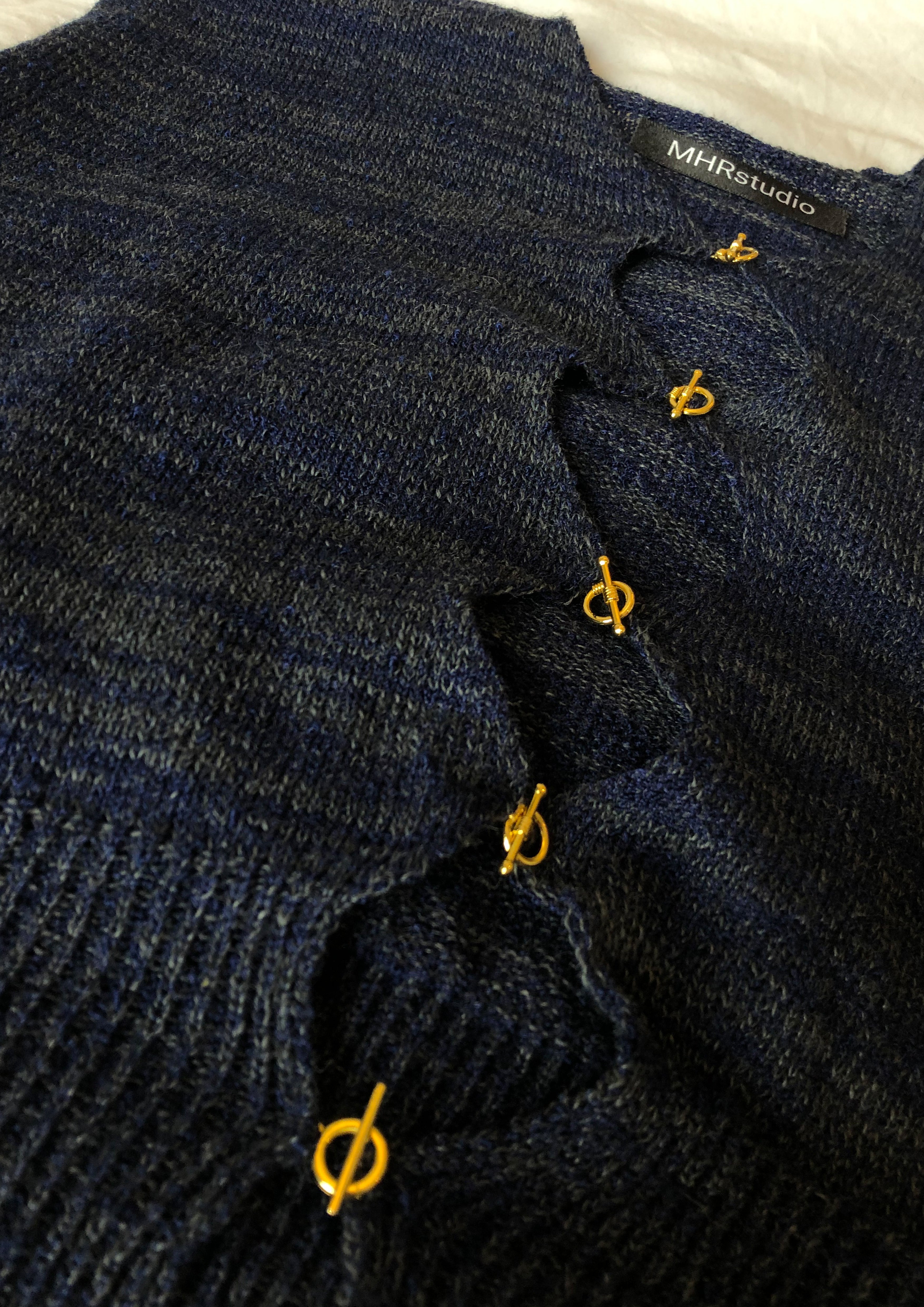 Asymmetric T Bar Top