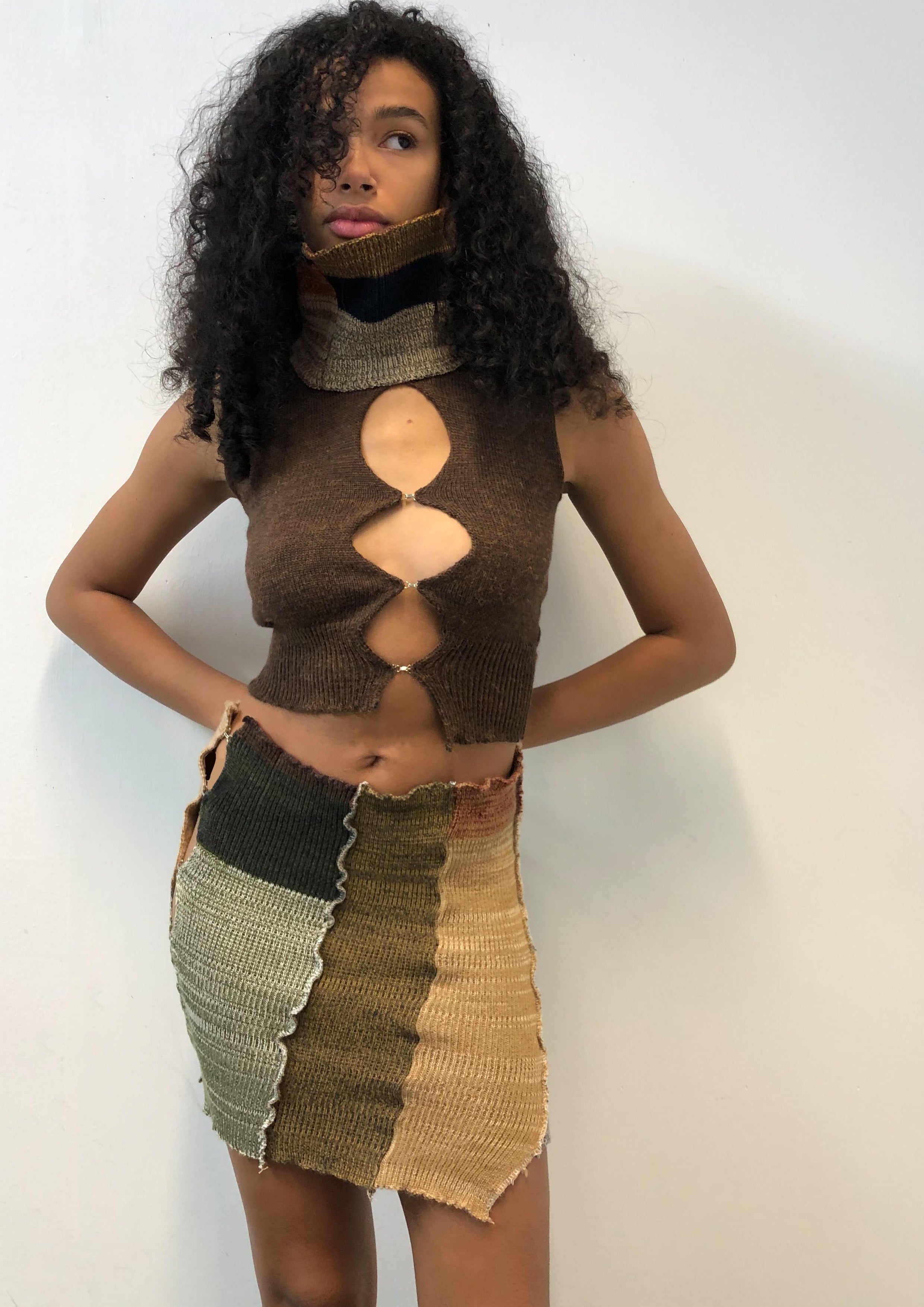 Hook & Eye Vest