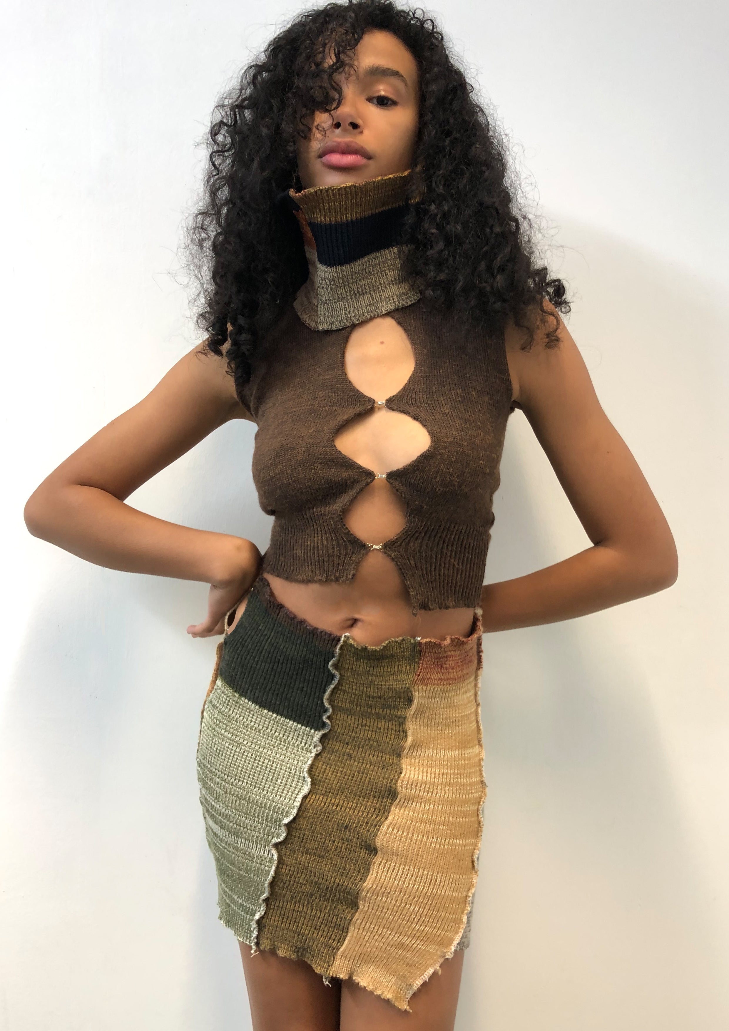 Hook & Eye Vest