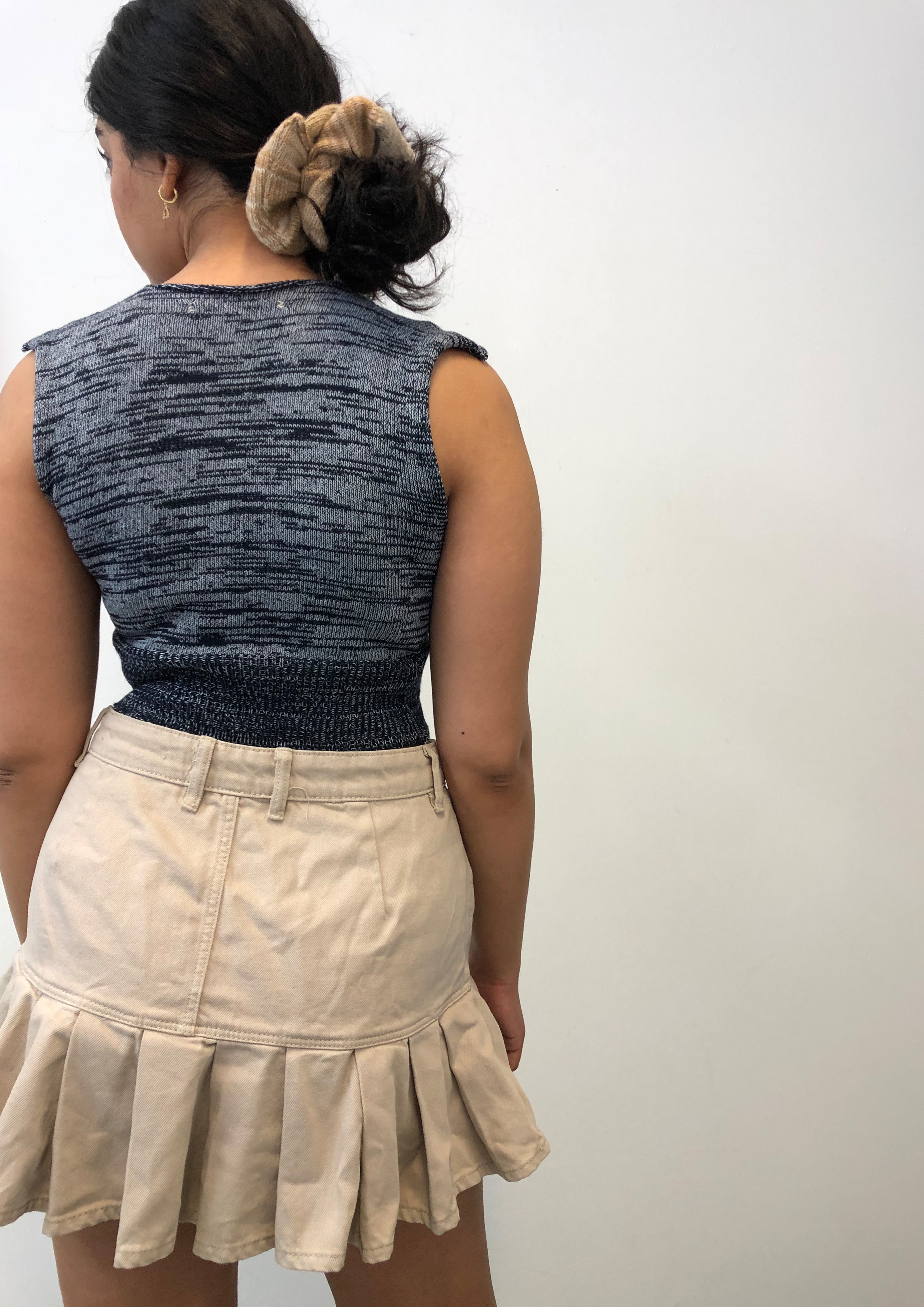 Asymmetric T bar Top
