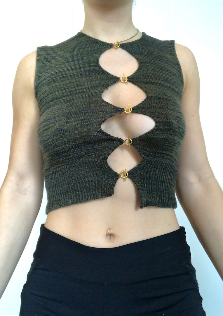 Asymmetric T bar Top