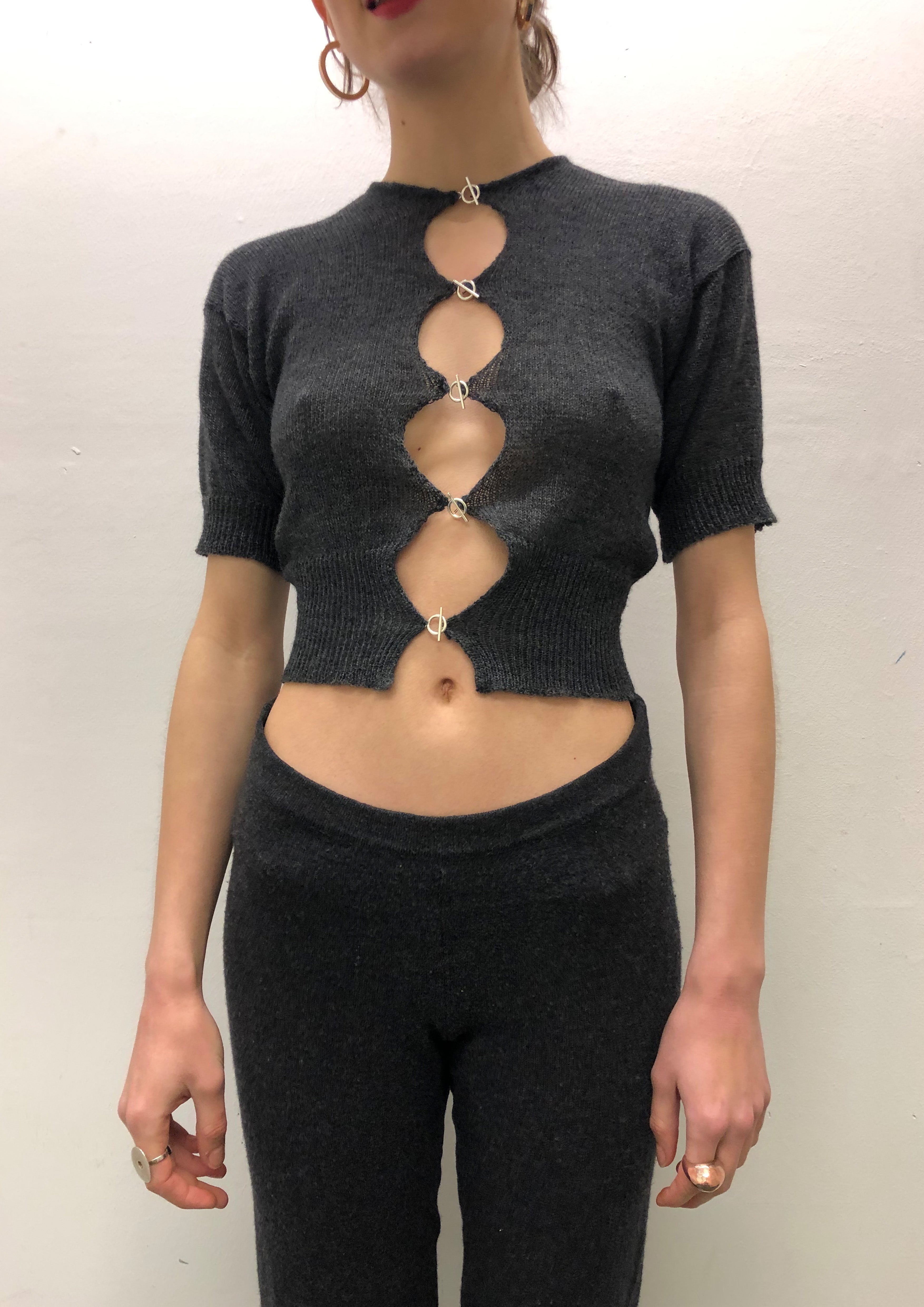 Short Sleeve T Bar Top