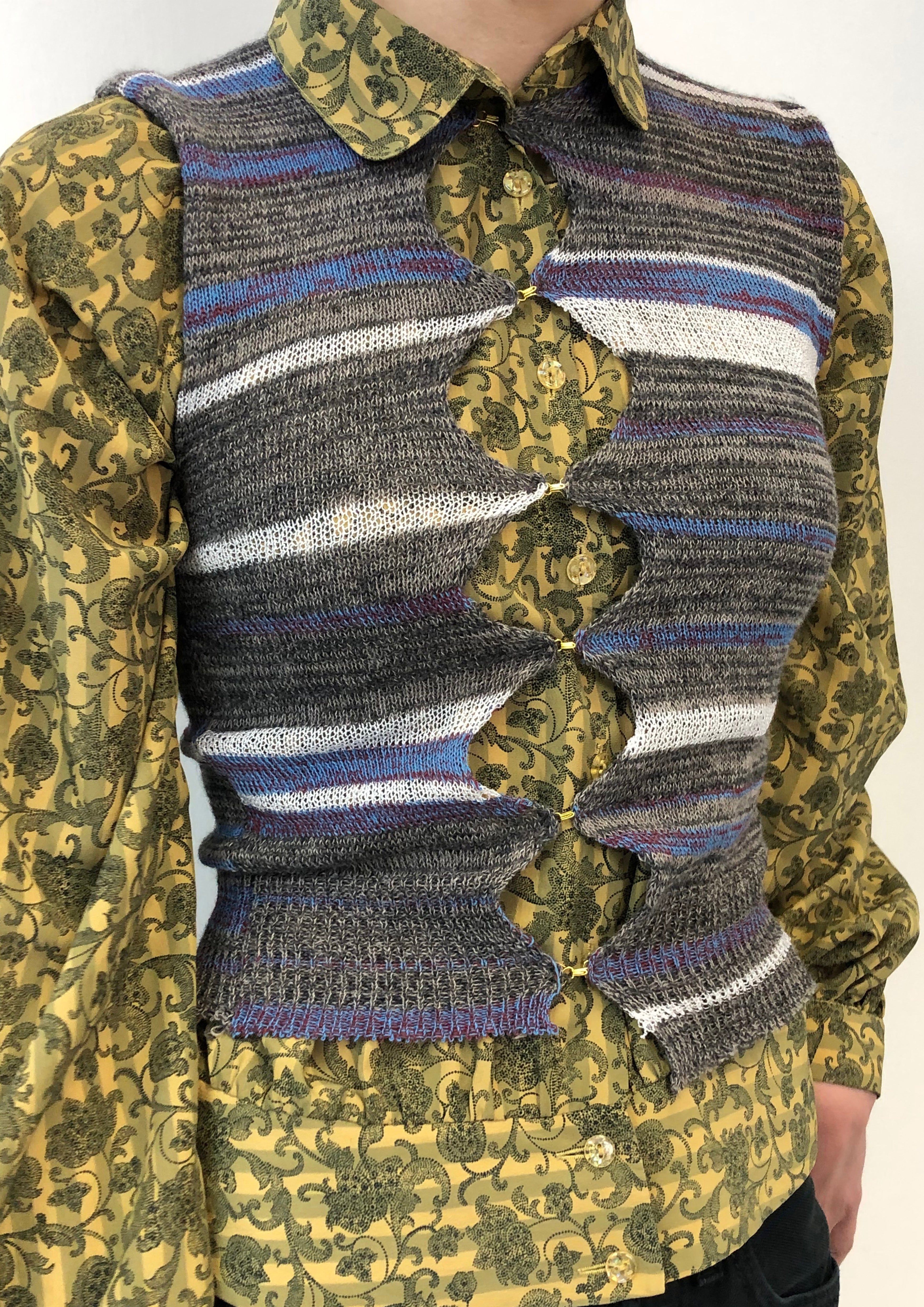 Hook & Eye Vest