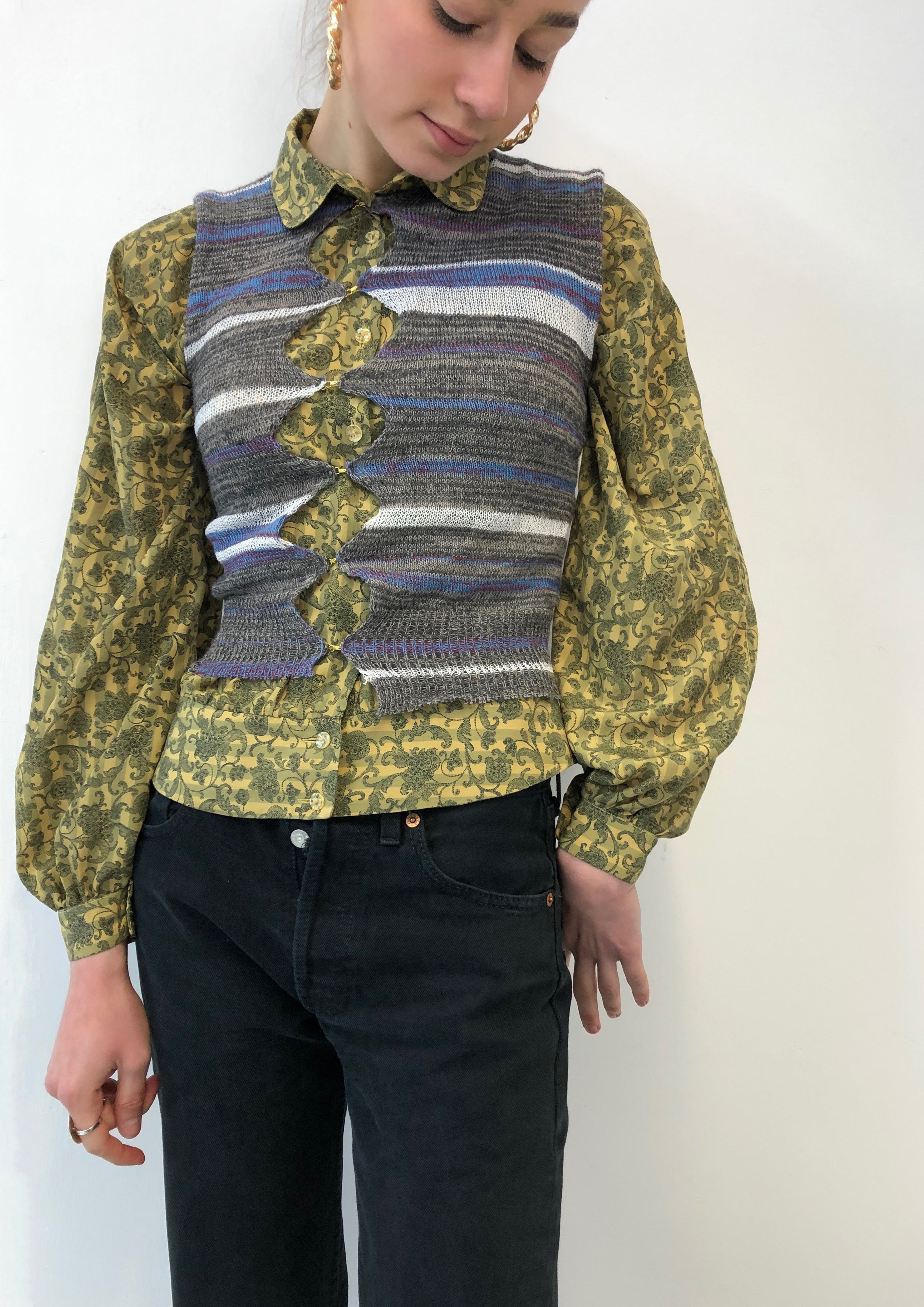 Hook & Eye Vest