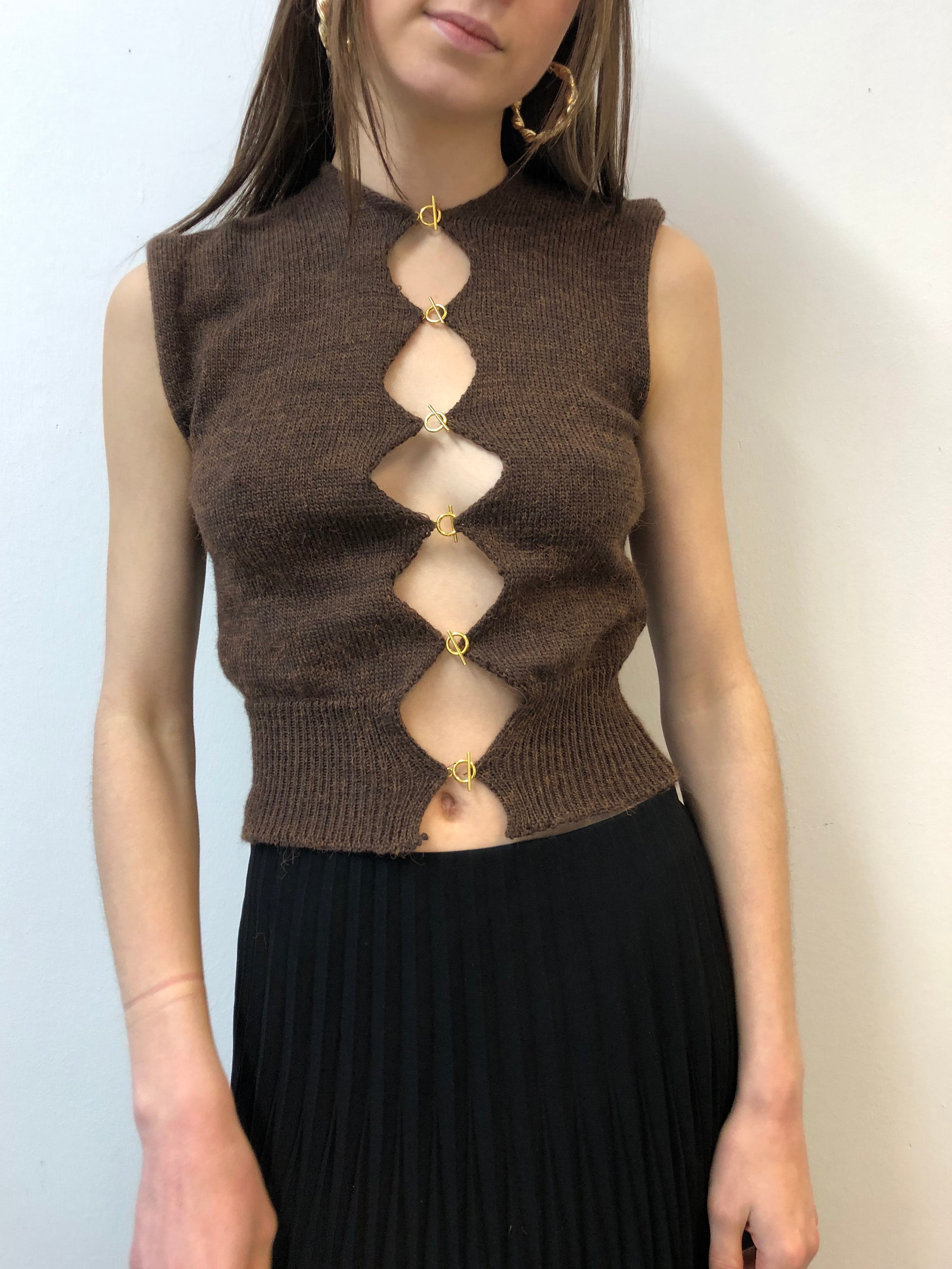 Asymmetric T Bar Top