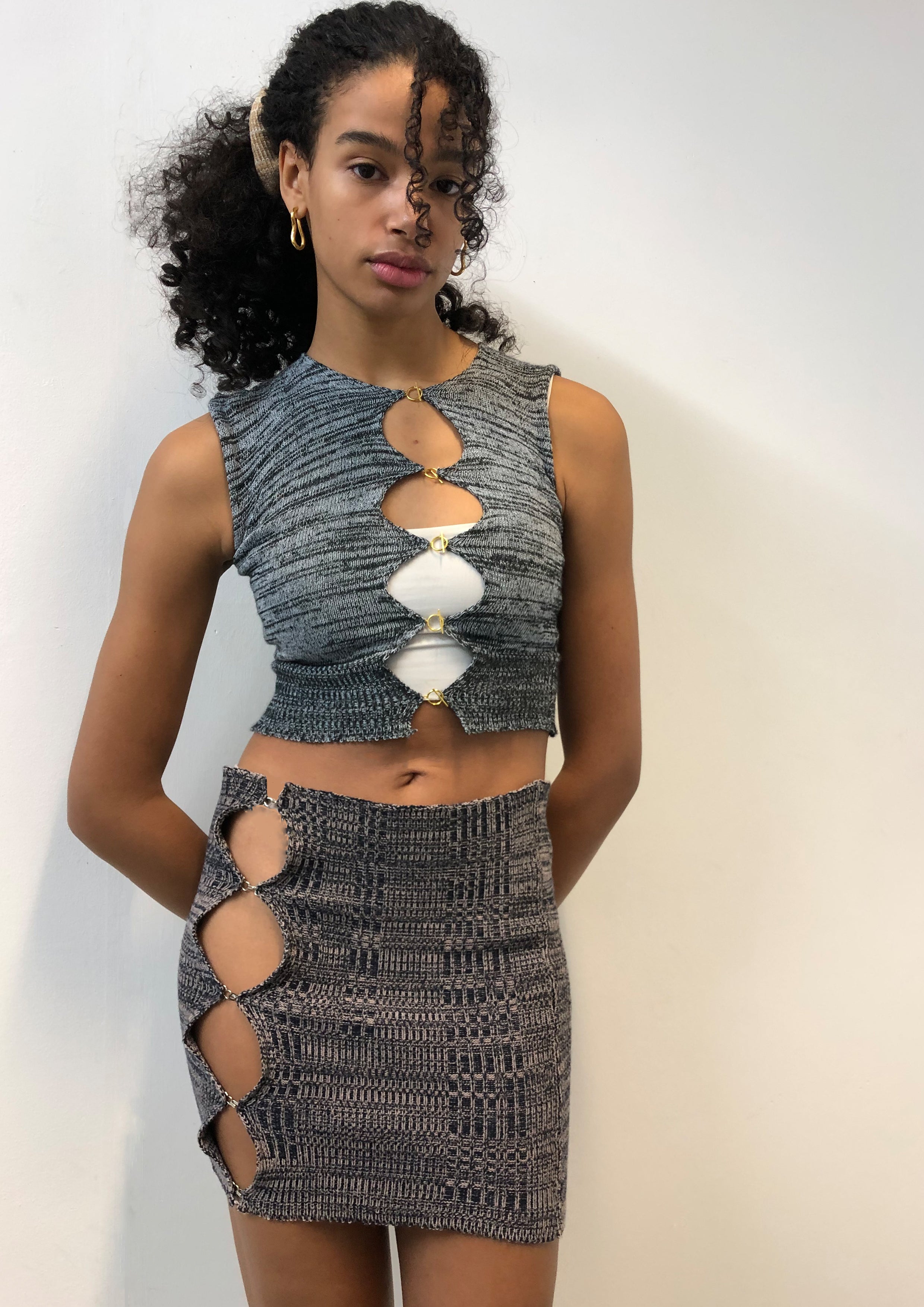 Asymmetric T Bar Top