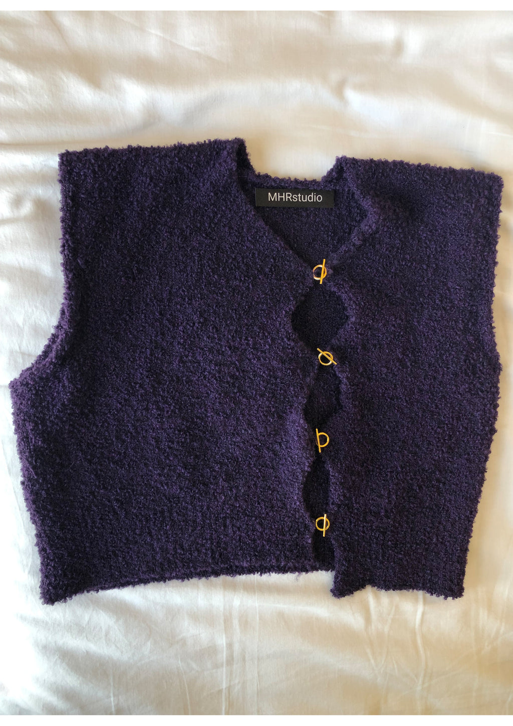 Asymmetric T bar Top