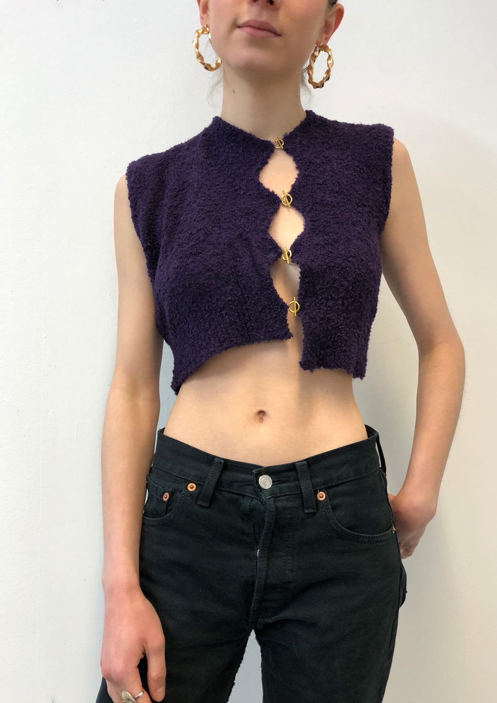 Asymmetric T bar Top