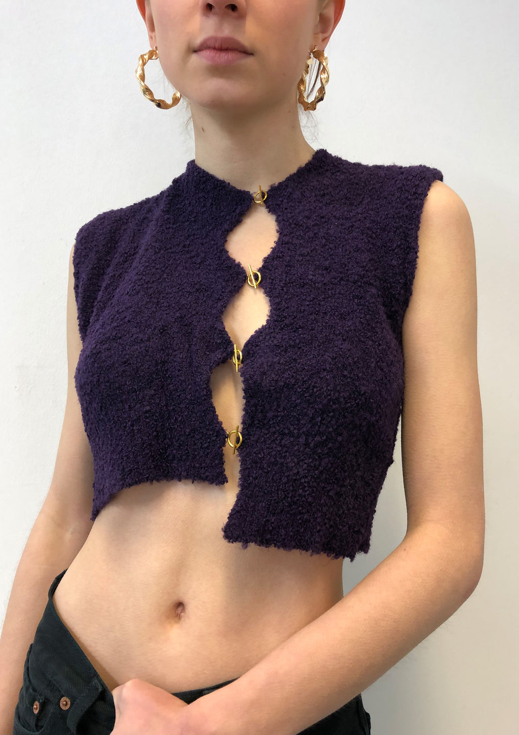 Asymmetric T bar Top