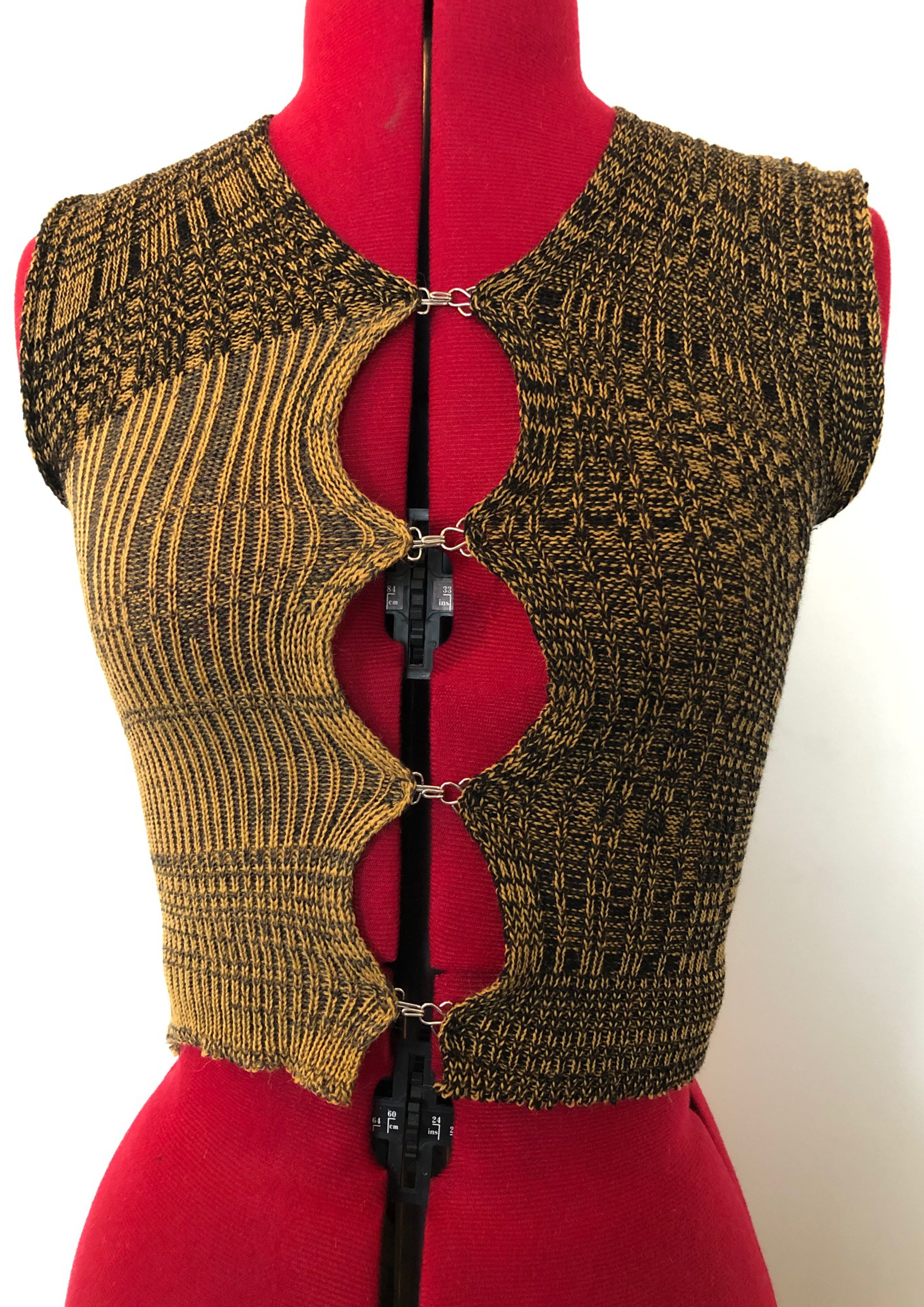 Ribbed Hook & Eye Vest