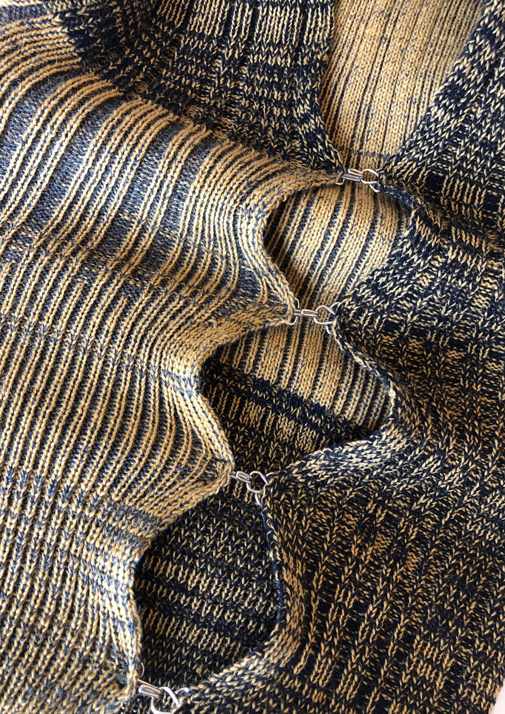 Ribbed Hook & Eye Vest