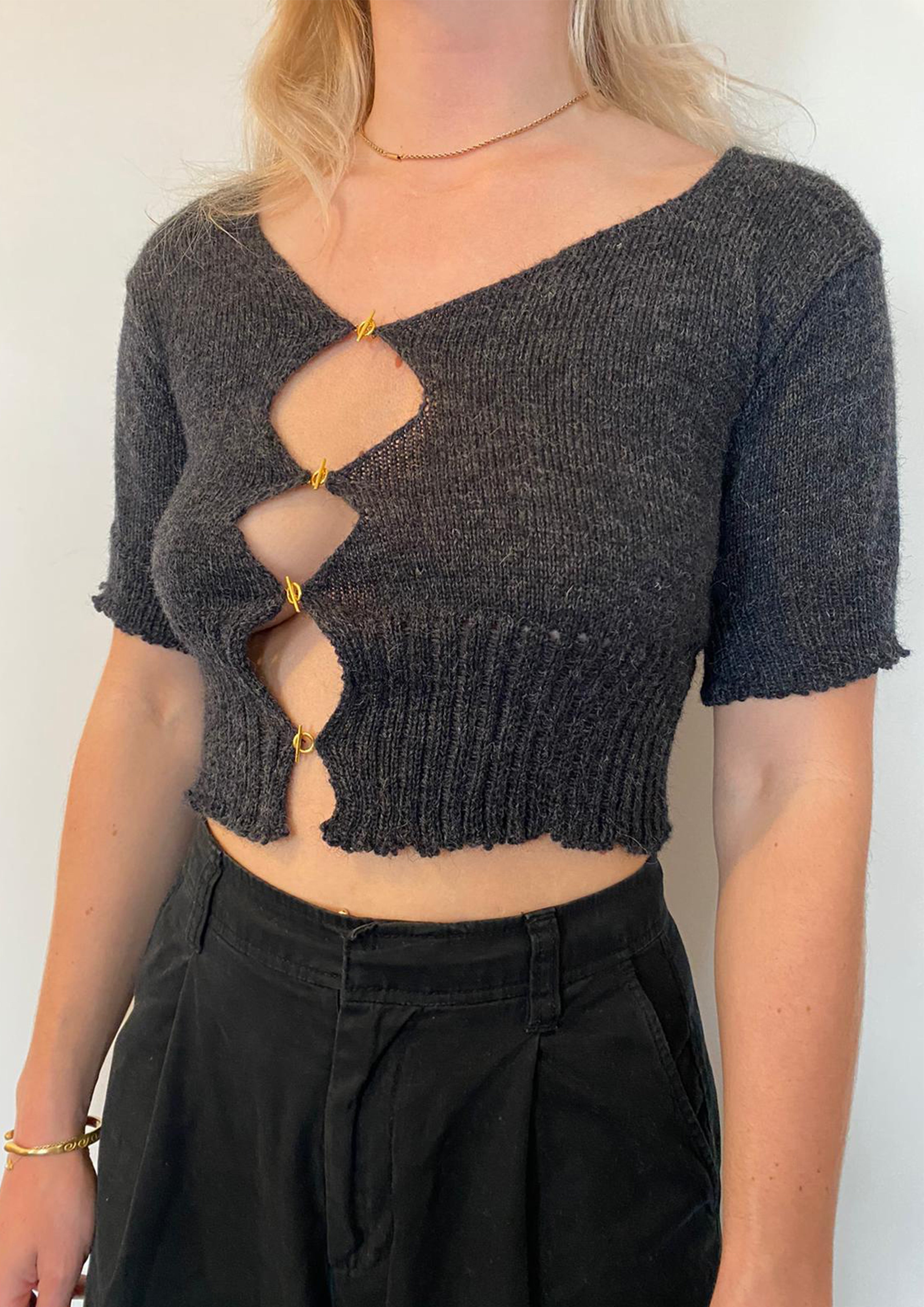Short Sleeve T bar Top