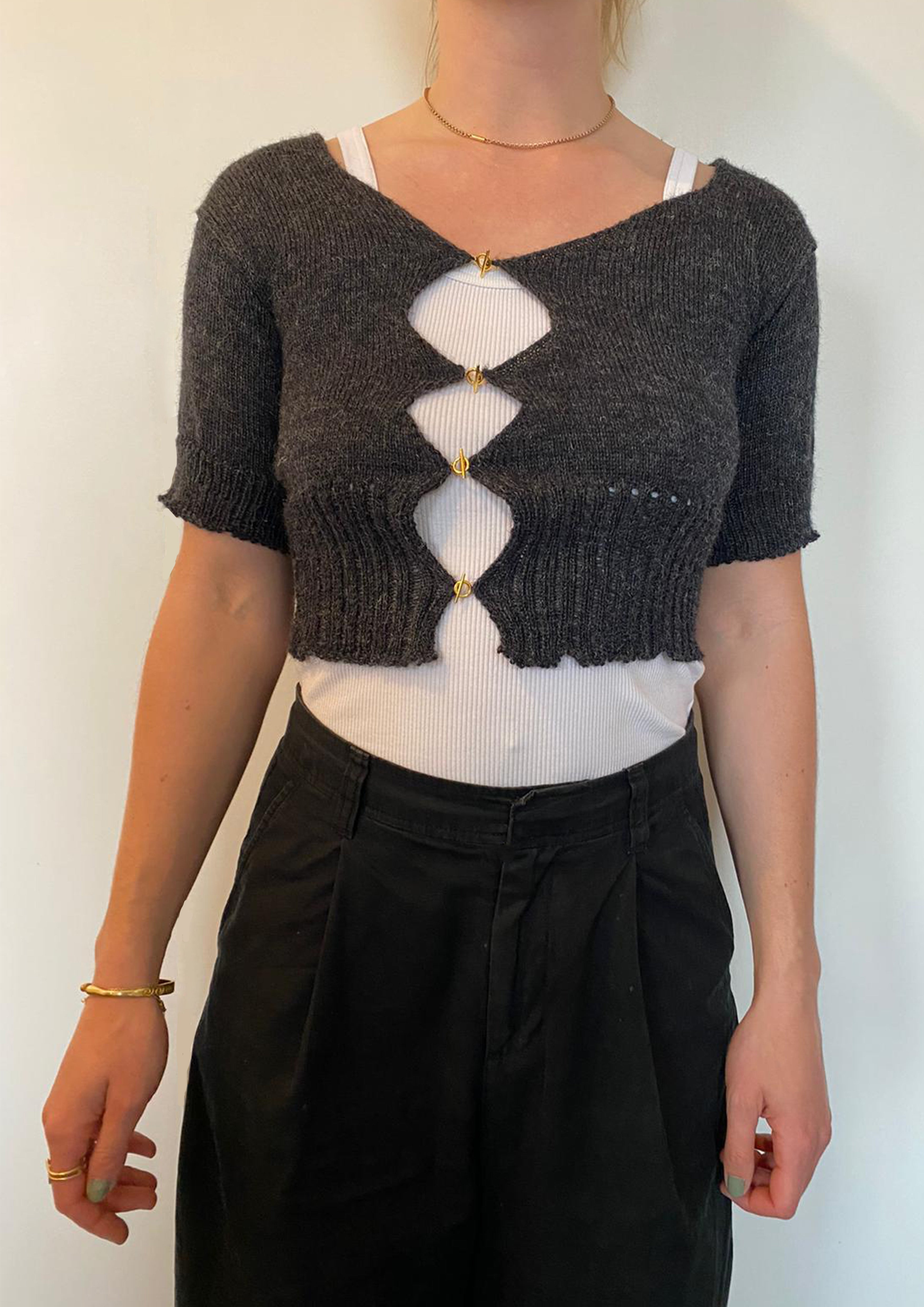 Short Sleeve T bar Top