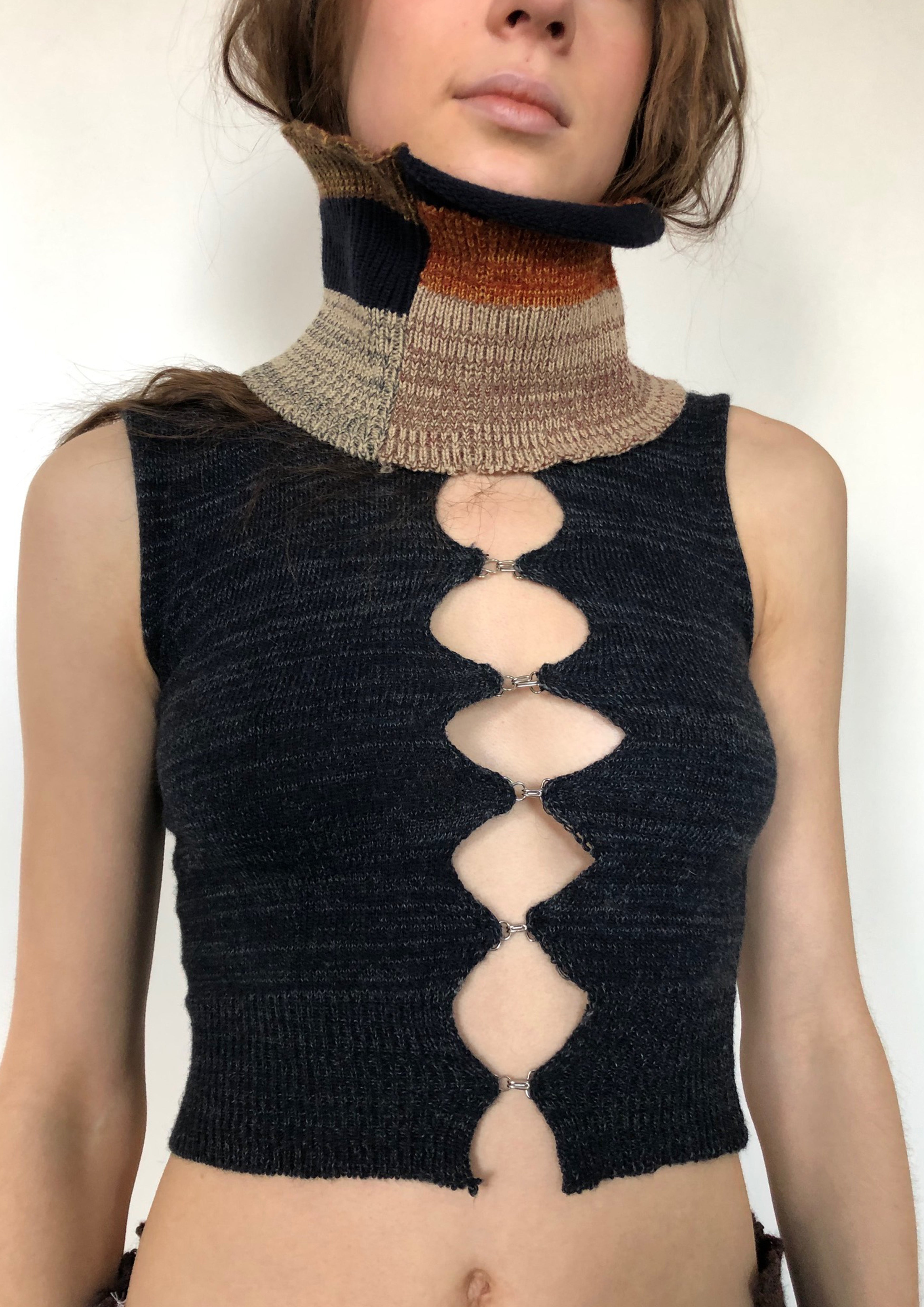Hook & Eye Vest