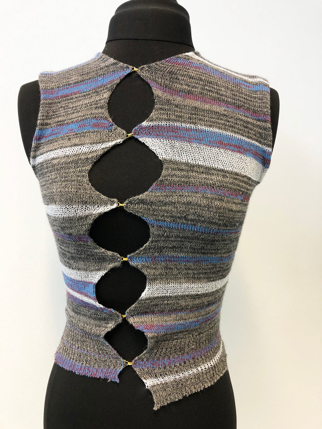Hook & Eye Vest