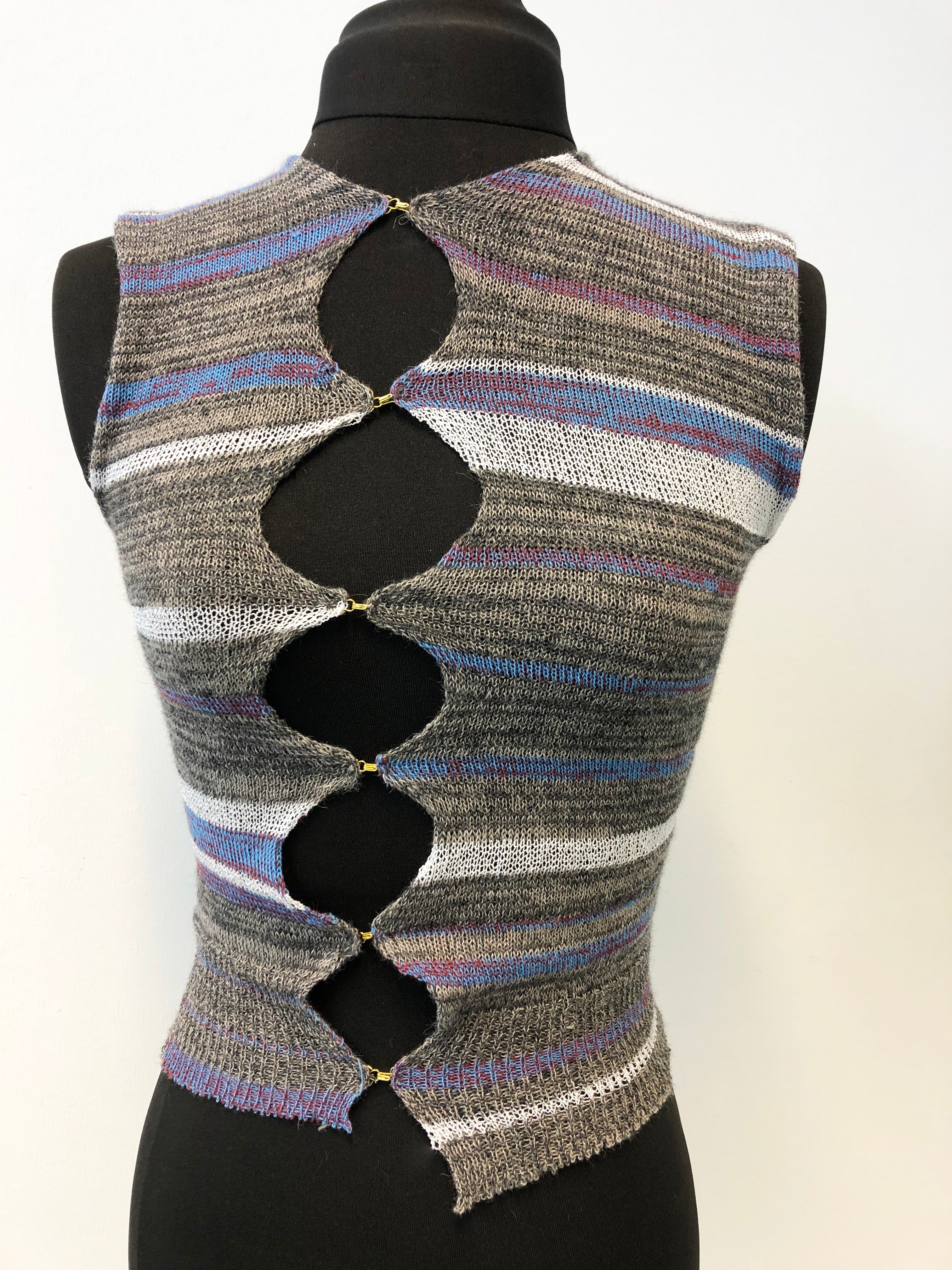 Hook & Eye Vest